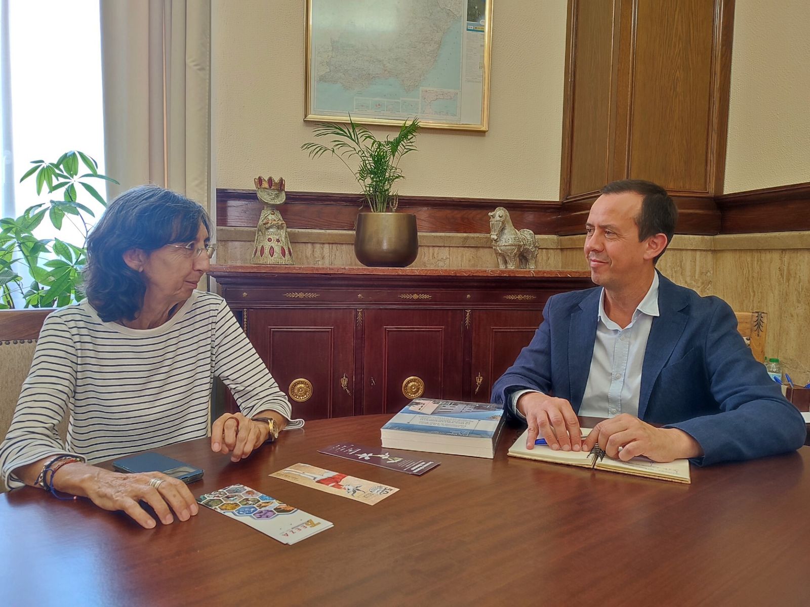 Visita a Subdelegación de la nueva directora de la Estación Experimental de Zonas Áridas