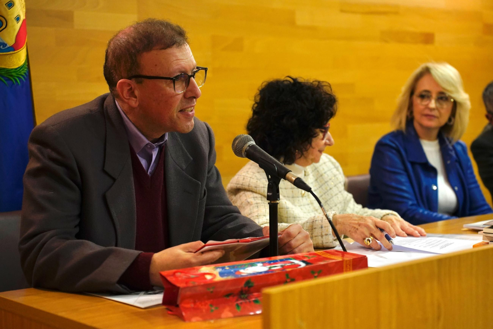 Fotos del homenaje al hispanista Ahmed Mgara