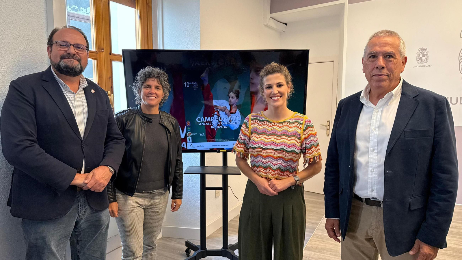 Juan de Dios Carazo, Gema Torres, Beatriz López y Óscar Uclés, en la presentación del evento.