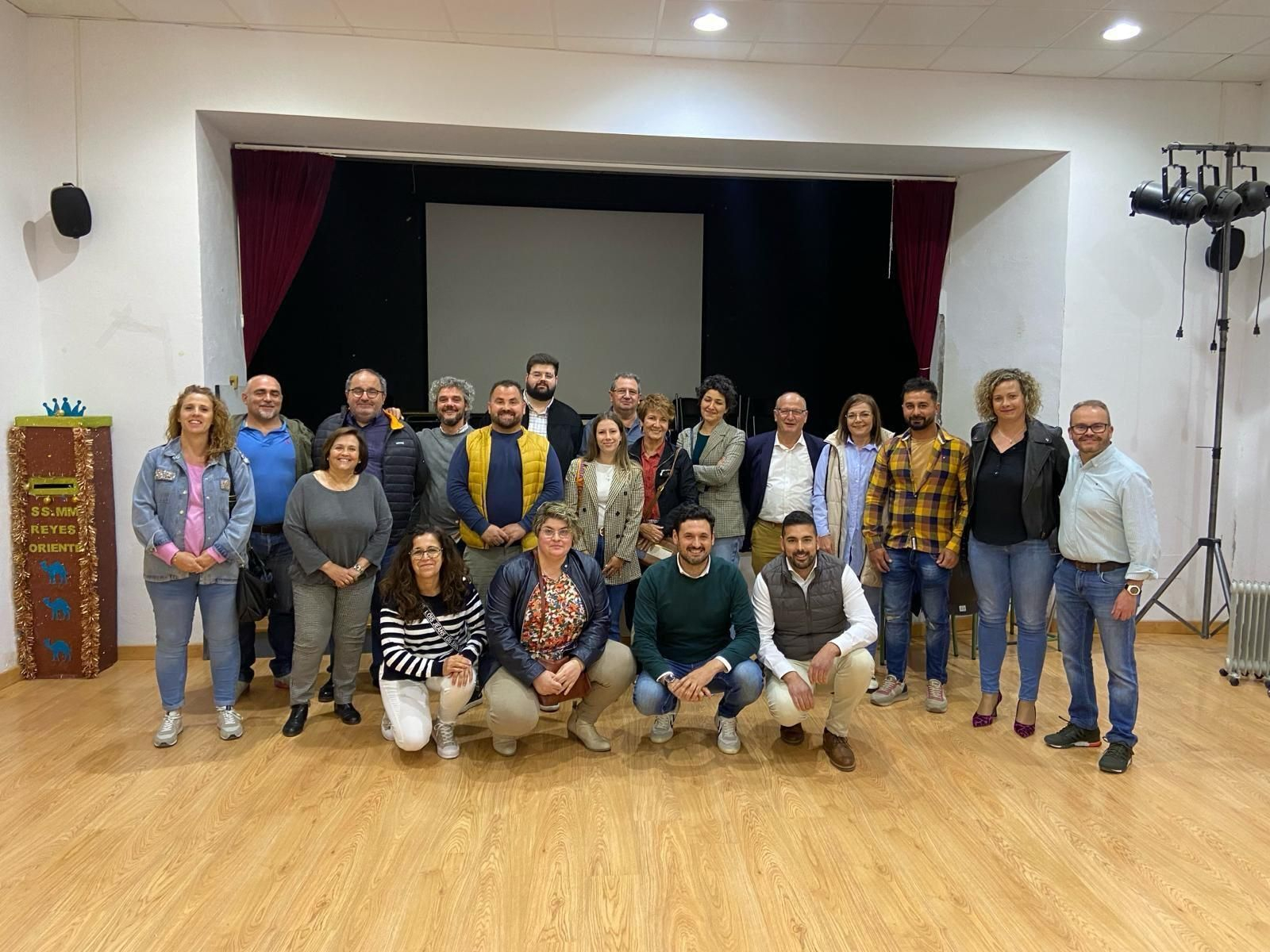 El PP pide al Gobierno de España que reconsidere la línea eléctrica de 220 kV entre Baza y Puebla de Don Fadrique El PP pide al Gobierno de España que reconsidere la línea eléctrica de 220 kV entre Baza y Puebla de Don Fadrique