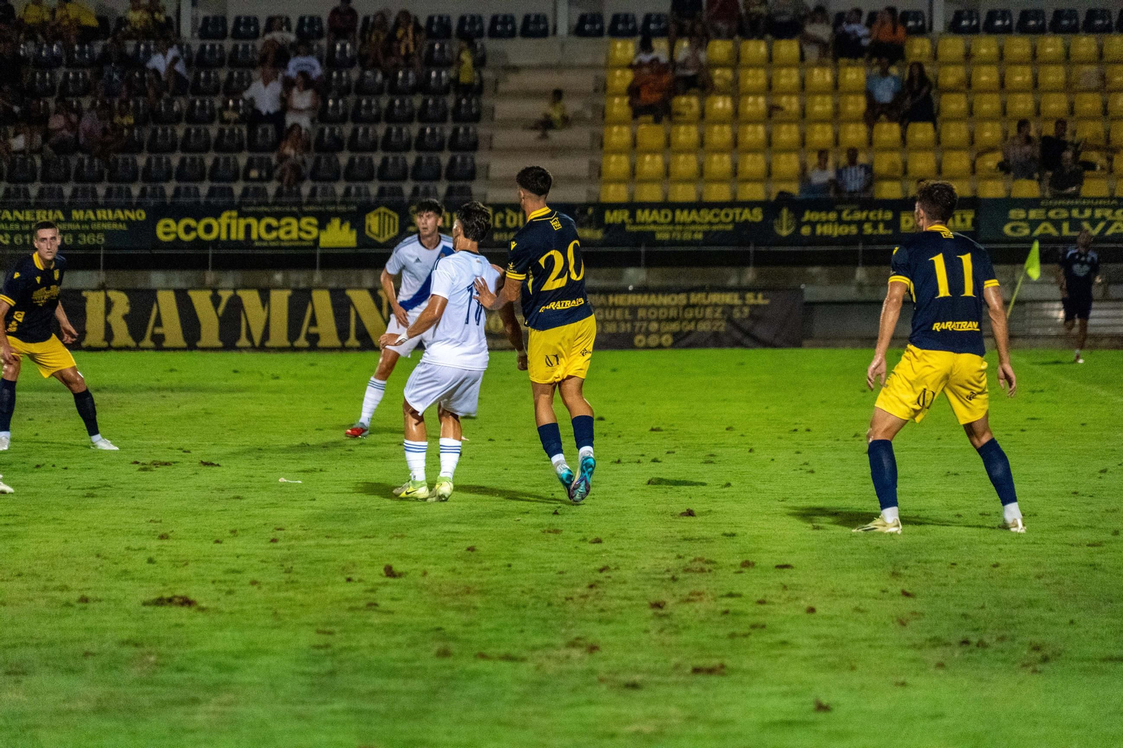 Imágenes del partido AD Merida - Recreativo de Huelva del Trofeo de la Bella