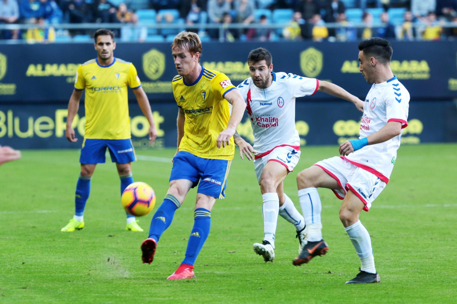 Las imágenes del Cádiz-Rayo Majadahonda