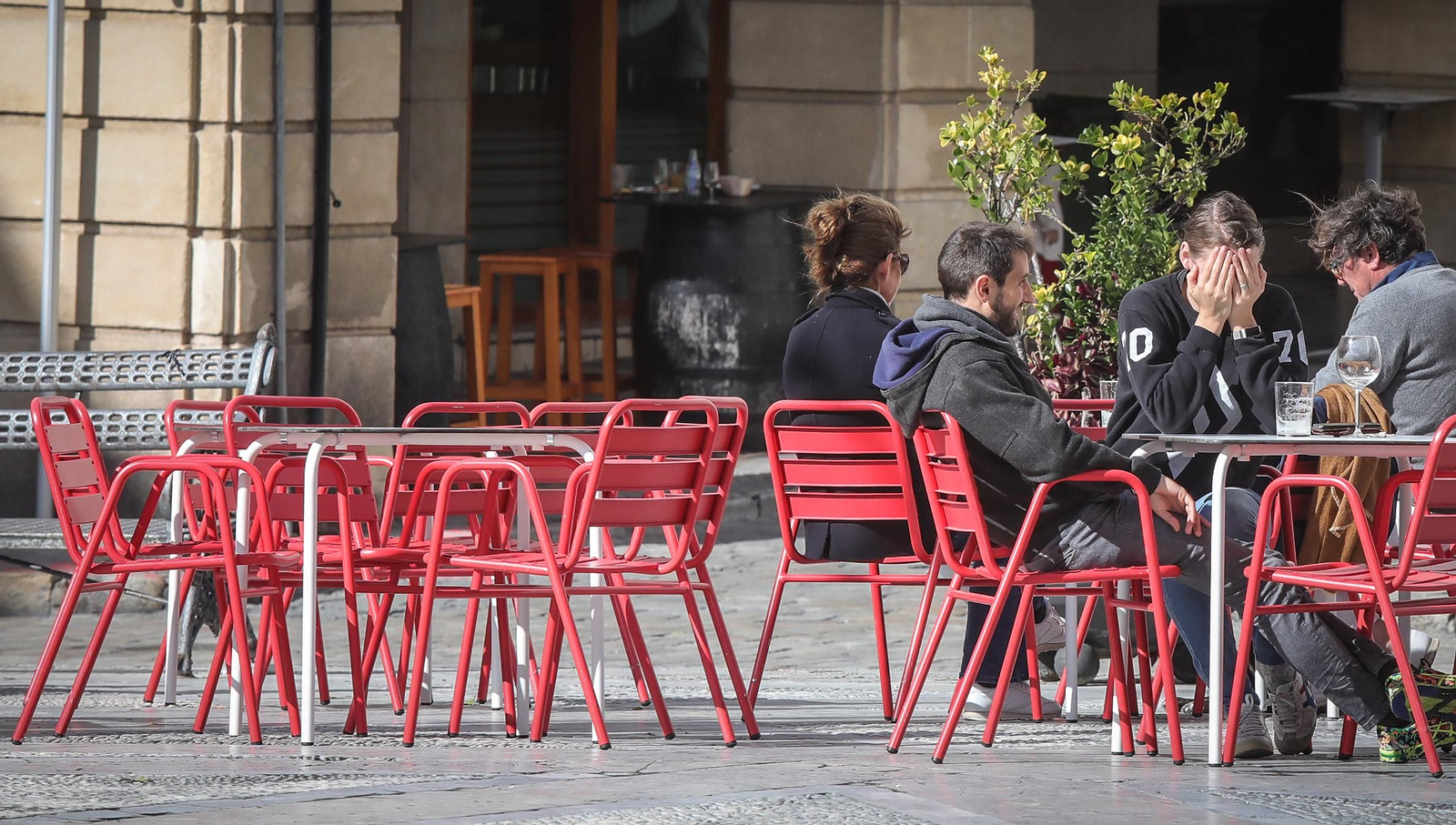 Poco ambiente en los bares del centro de Jerez