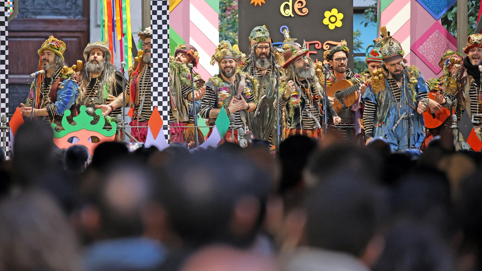 Gala de Carnaval de Jerez en la plaza del Banco con Martínez Ares, el año pasado.