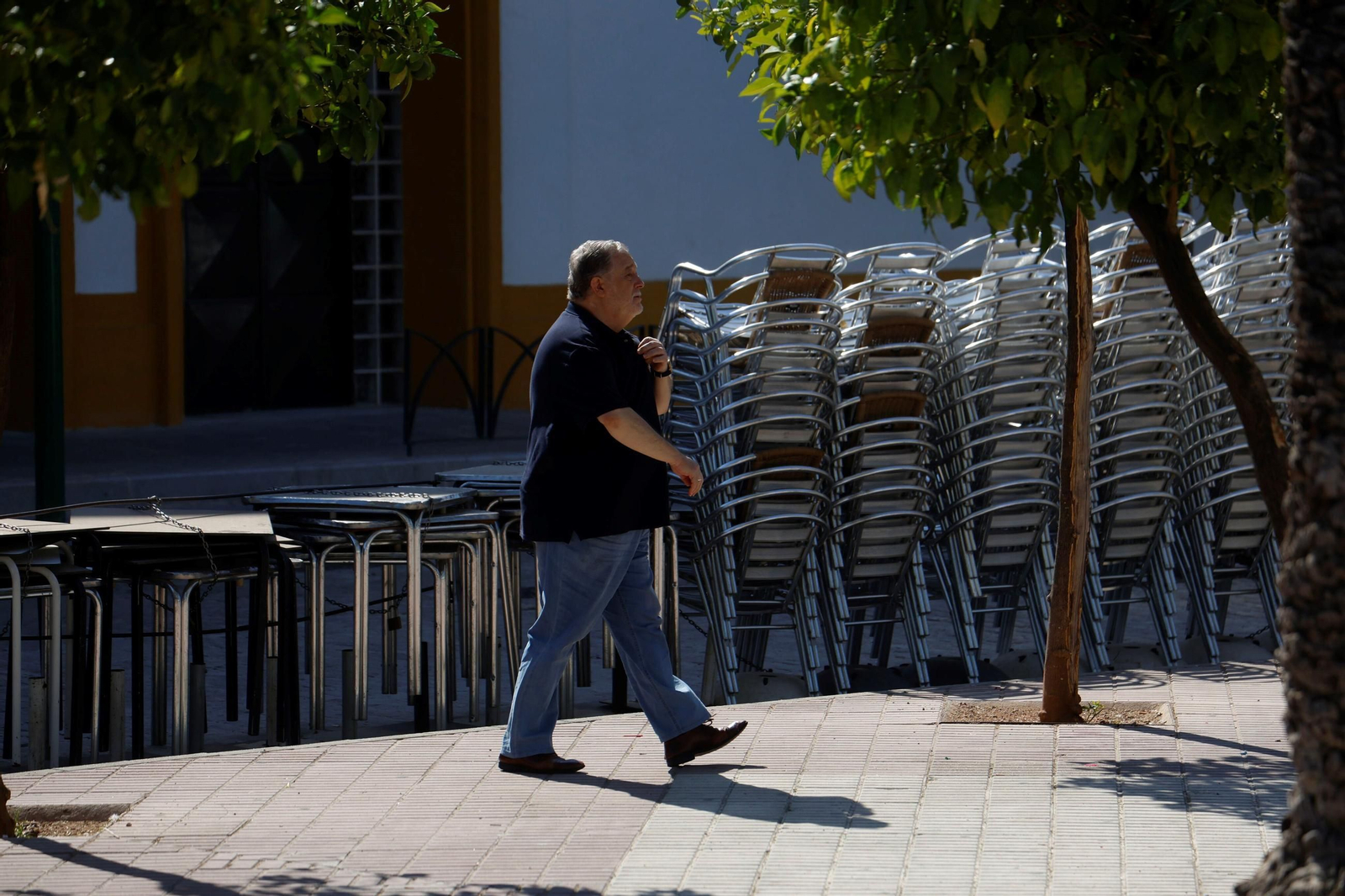 Un paseo en imágenes por el barrio cordobés de Cañero en un día de verano