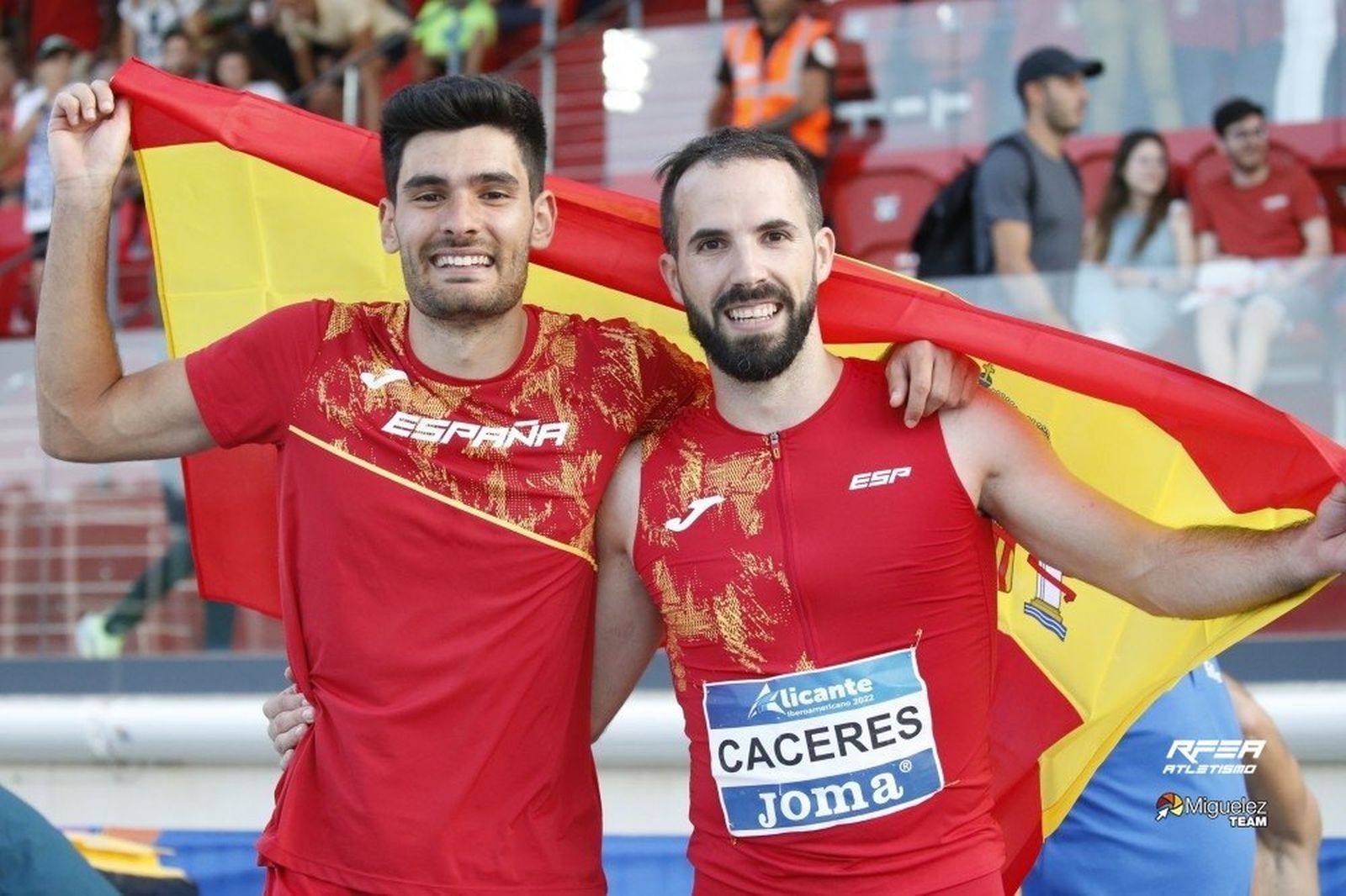 Héctor Santos y Eusebio Cáceres, ambos con mínima para el Europeo.