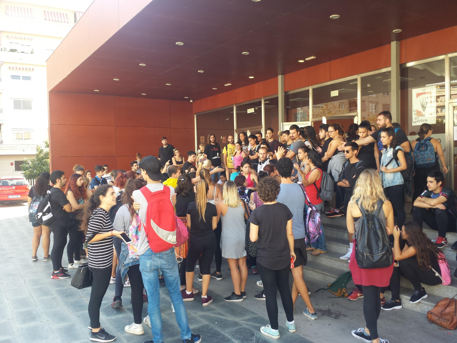 Los alumnos de Arte Dramático tratan de bloquear que el centro examine a estudiantes de una escuela privada