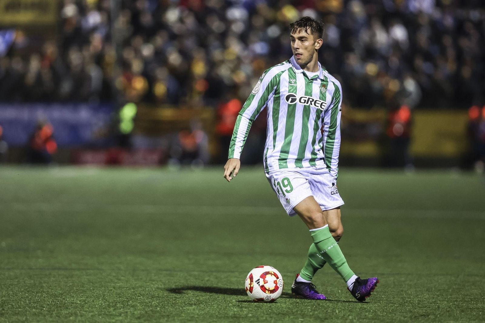 Las fotos del Sant Andreu - Betis de Copa del Rey