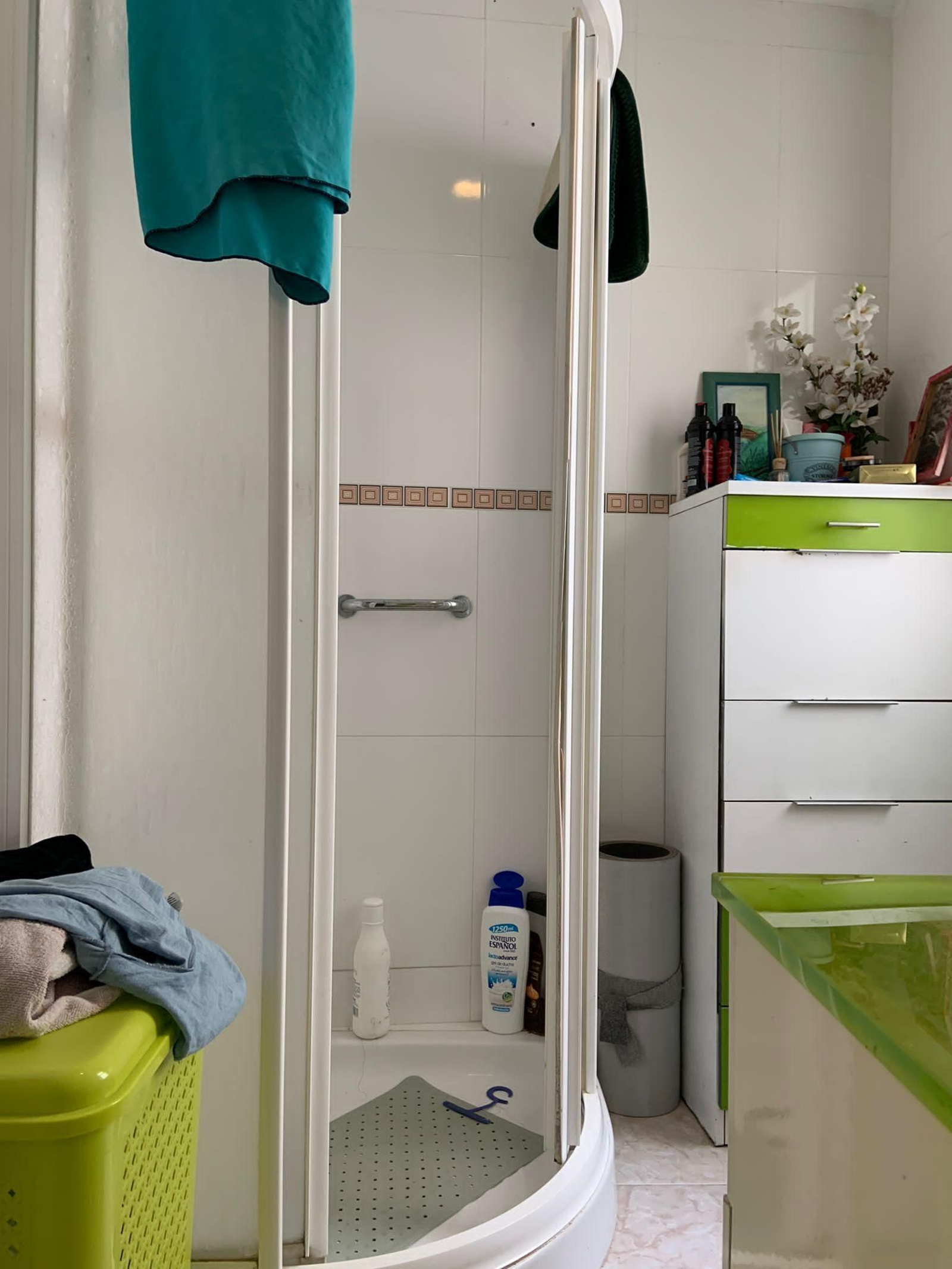 Uno de los cuartos de baño en los que se ha actuado.