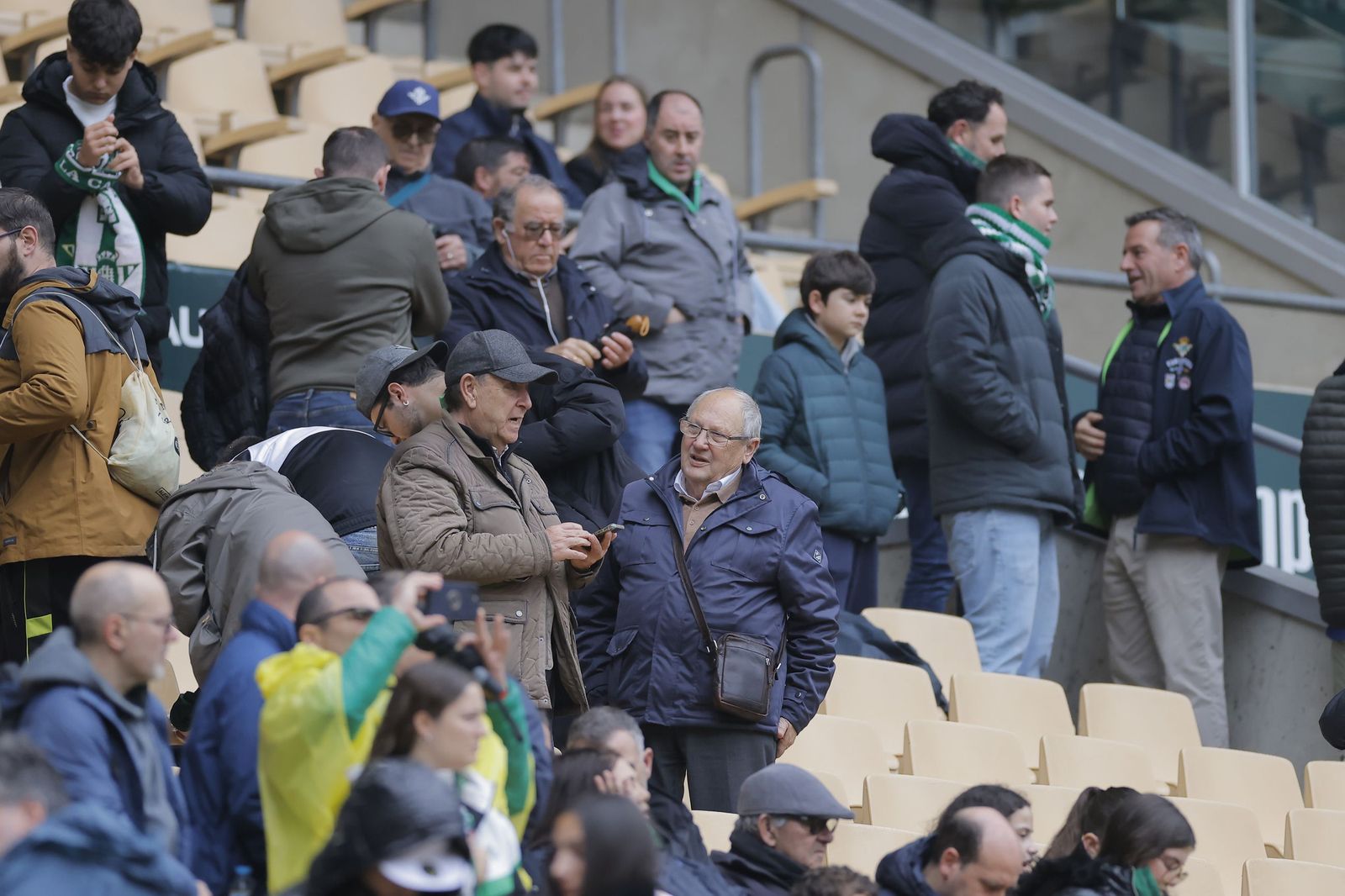 Búscate en las fotos del Betis - Valencia