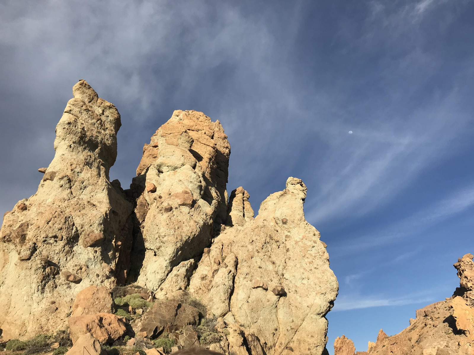 9. Los paisajes del Parque Nacional del Teide al atardecer son asombrosos