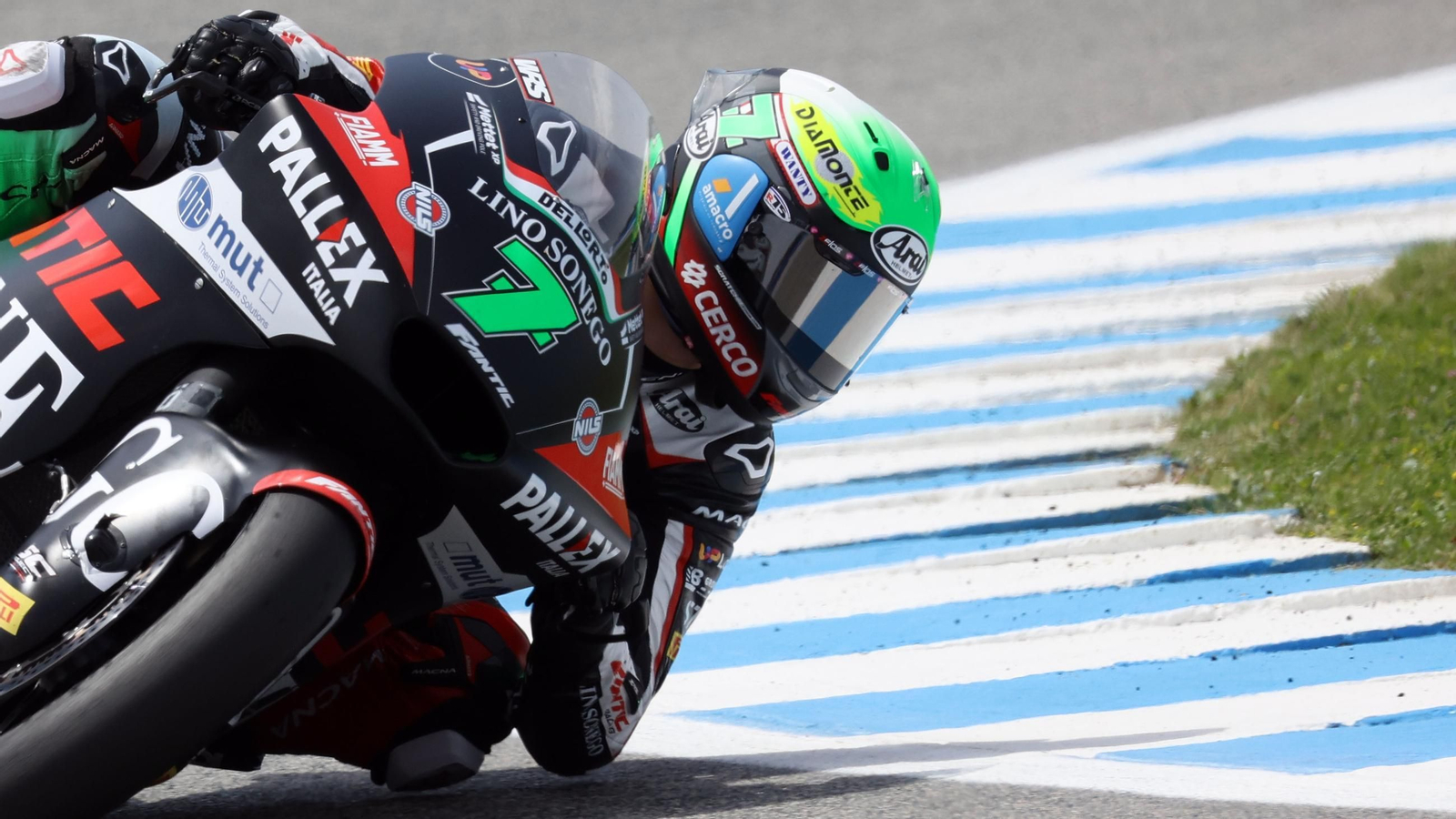 Imágenes de los entrenamientos de Moto2 del Viernes en Jerez