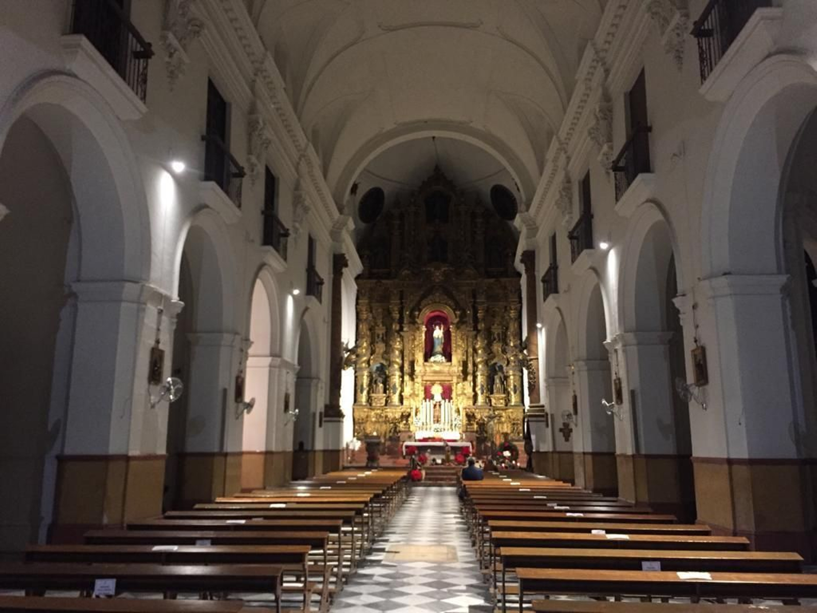 Interior de la iglesia conventual de San Francisco.