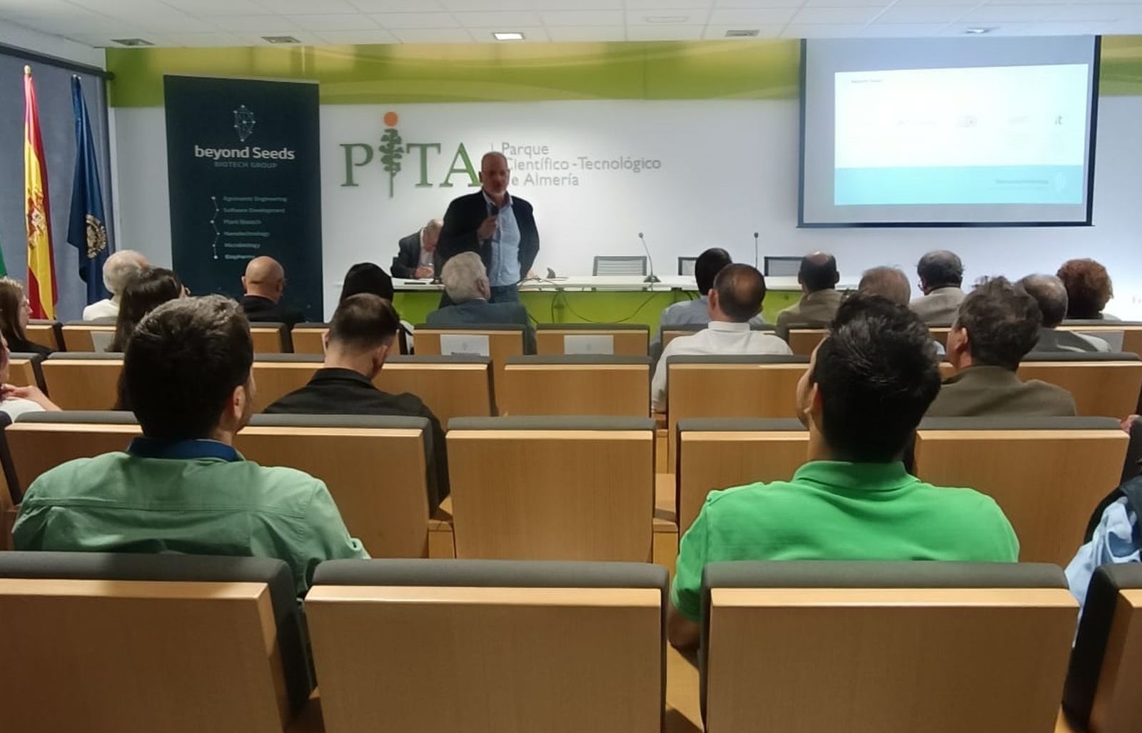 Francisco Bermúdez durante la inauguración de la jornada.