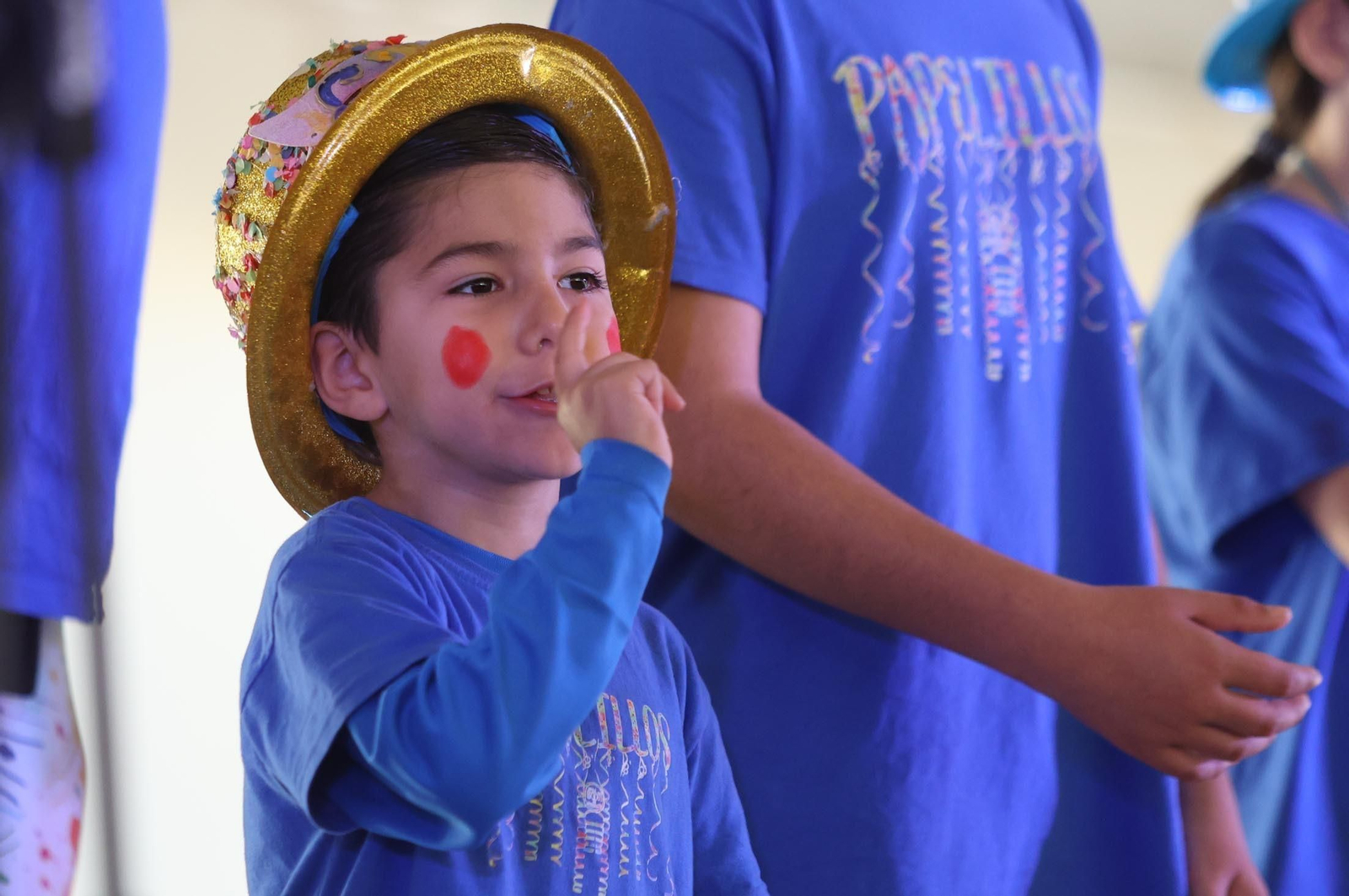 Imágenes del gran ambiente en el carrusel de agrupaciones del Carnaval Colombino 2024