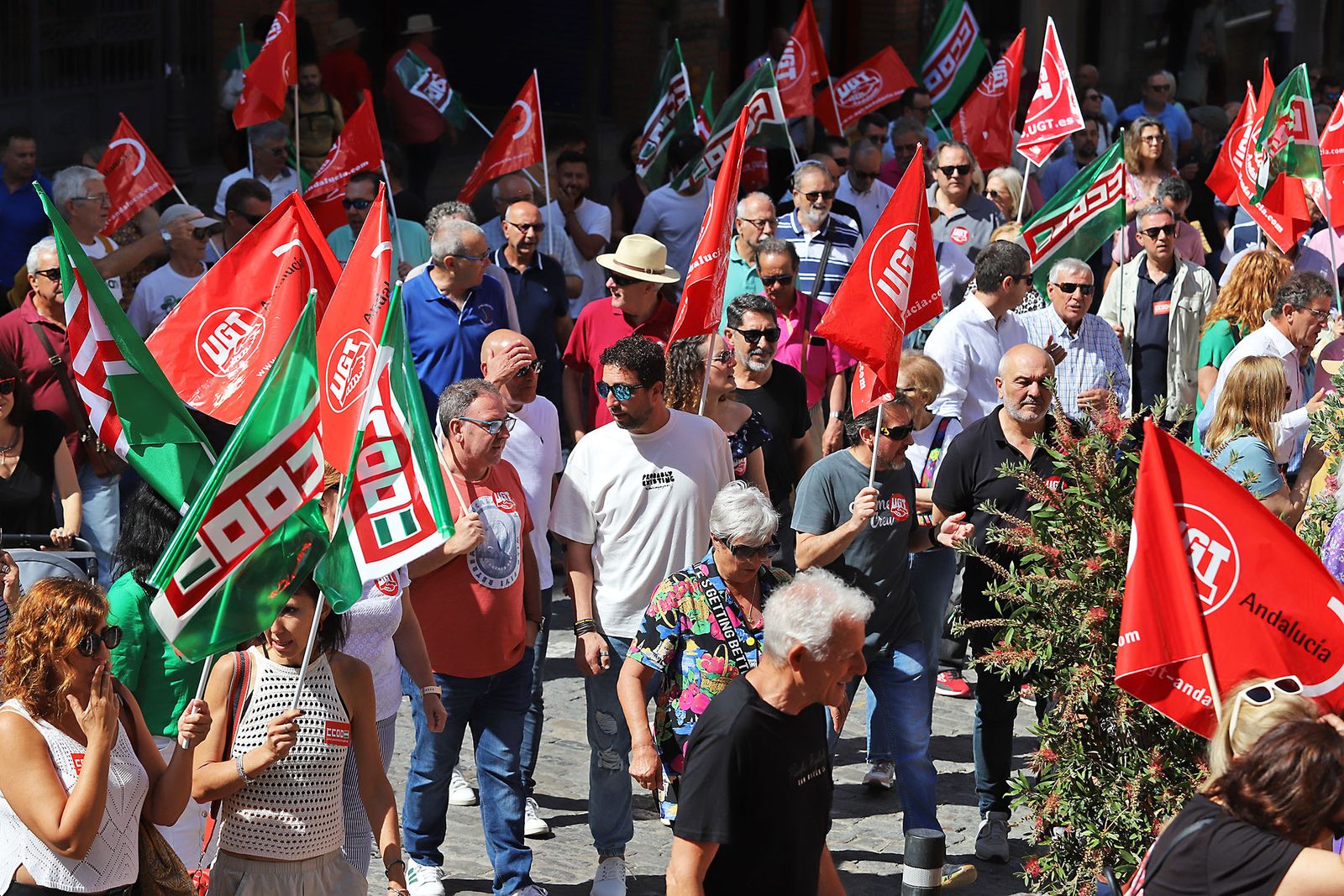 Imágenes de la Manifestación por el Día del Trabajador 2023 en Huelva
