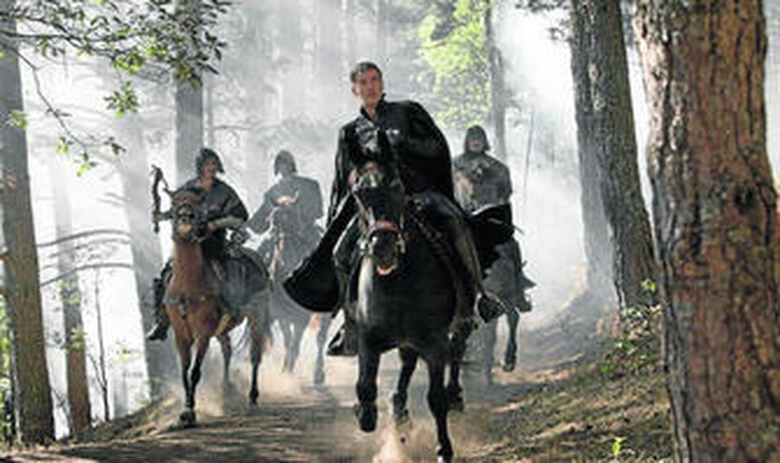 Una escena de la película 'Aguila Roja' que se emite desde hoy en los cines de toda España.