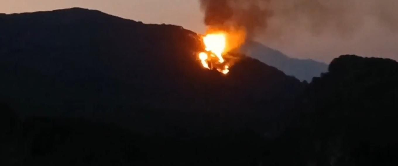 Incendio forestal en Monda.