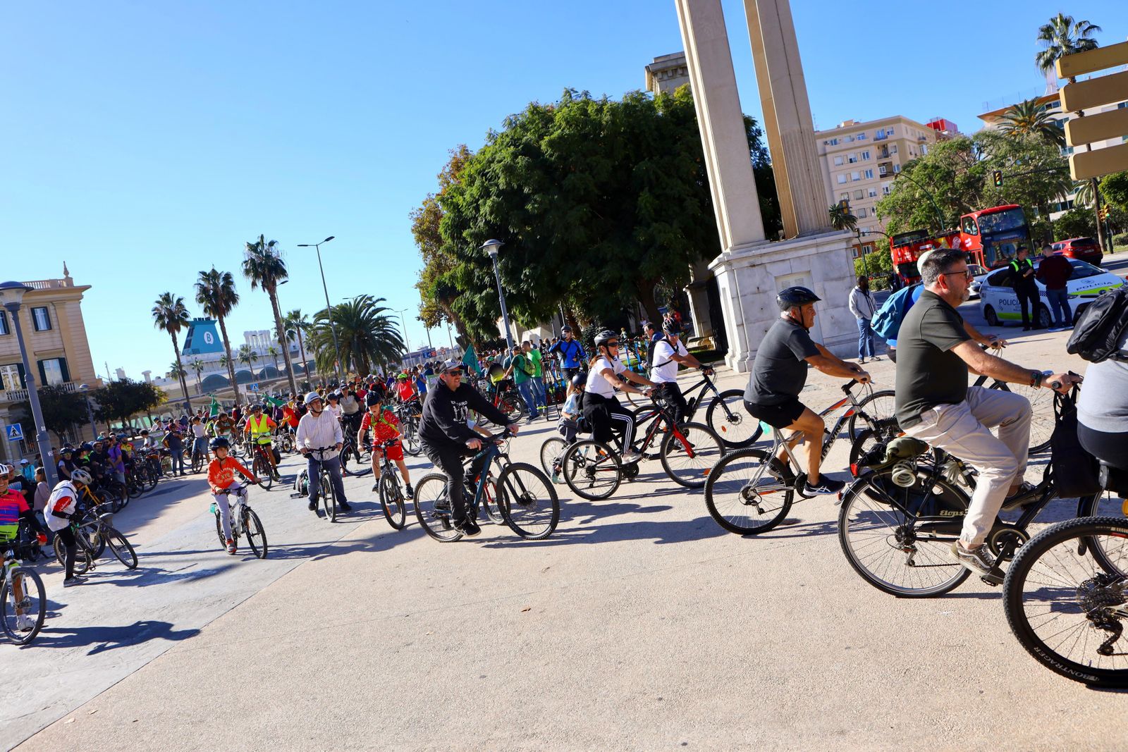 Así ha discurrido la 'bicifestación' por la movilidad verde en Málaga