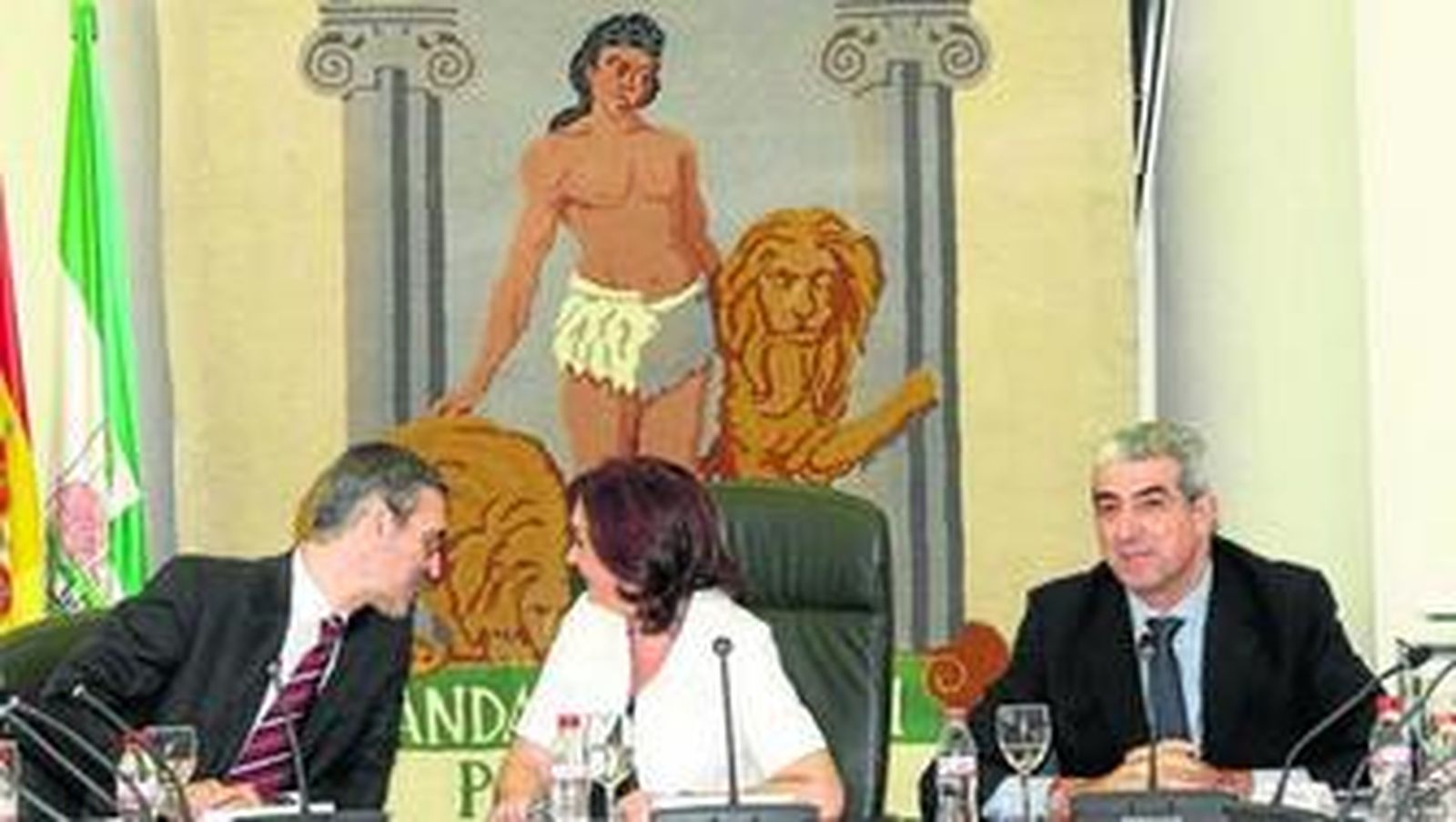 Mar Moreno presidió en la mañana de ayer la reunión del consorcio en la Delegación del Gobierno andaluz en Granada.