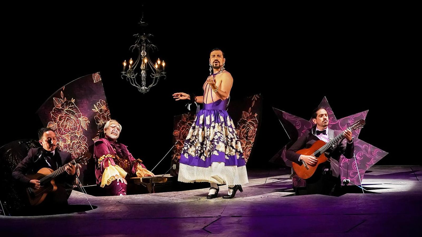 Escena de la obra 'Los engaños de una casa' de la Compañía Nacional de Teatro.