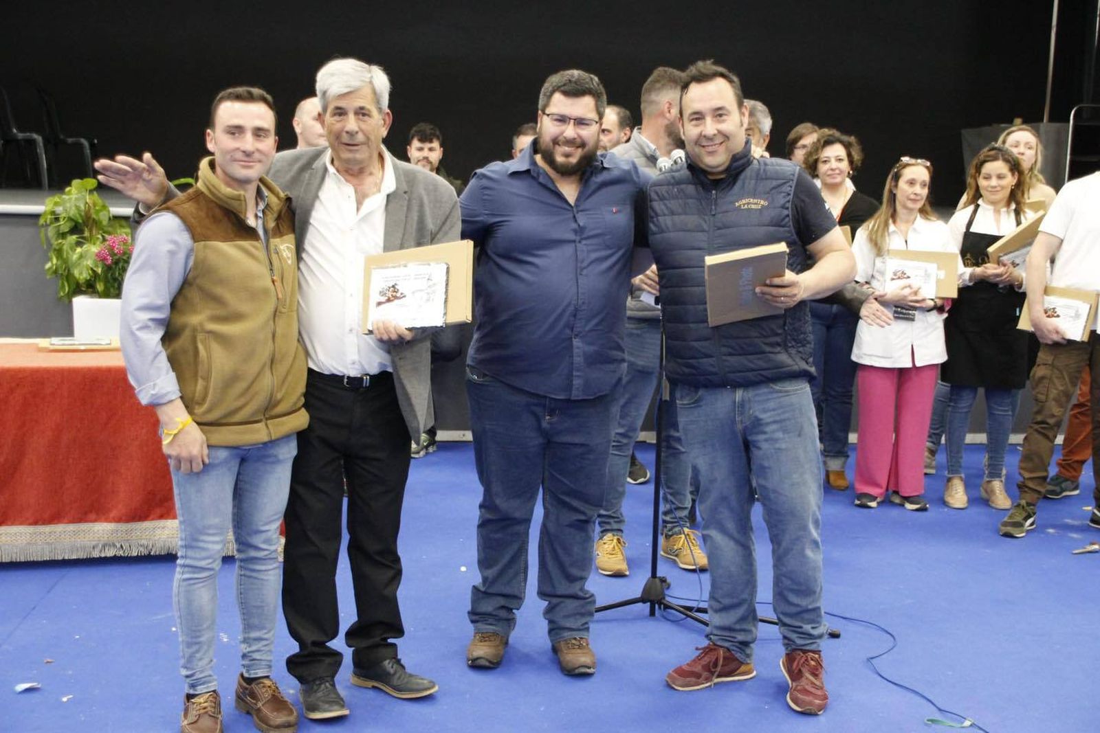 La clausura de la I Feria del Queso de Los Pedroches en Hinojosa del Duque, en imágenes