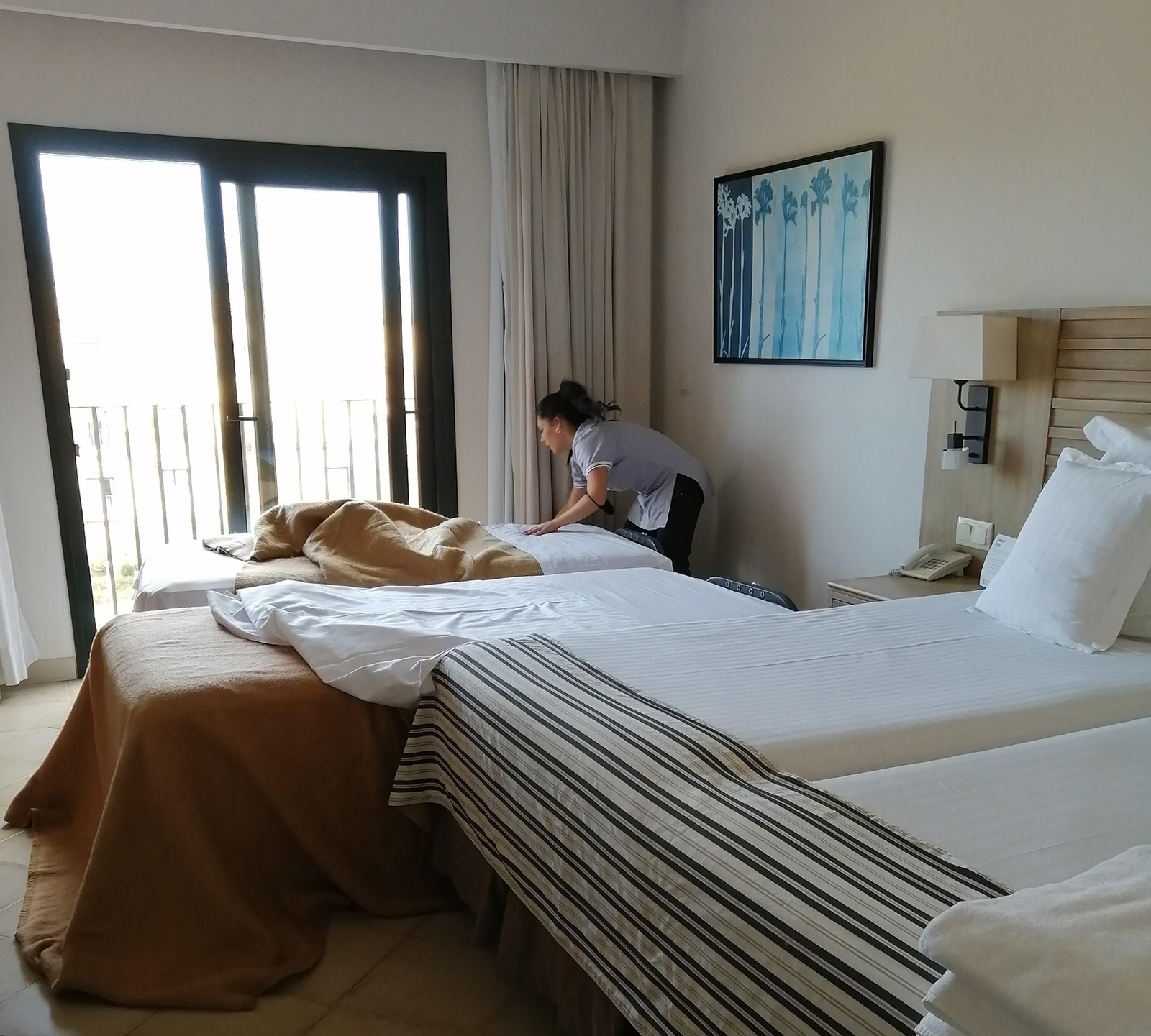 Empleo y formación pilares para salir de la pobreza