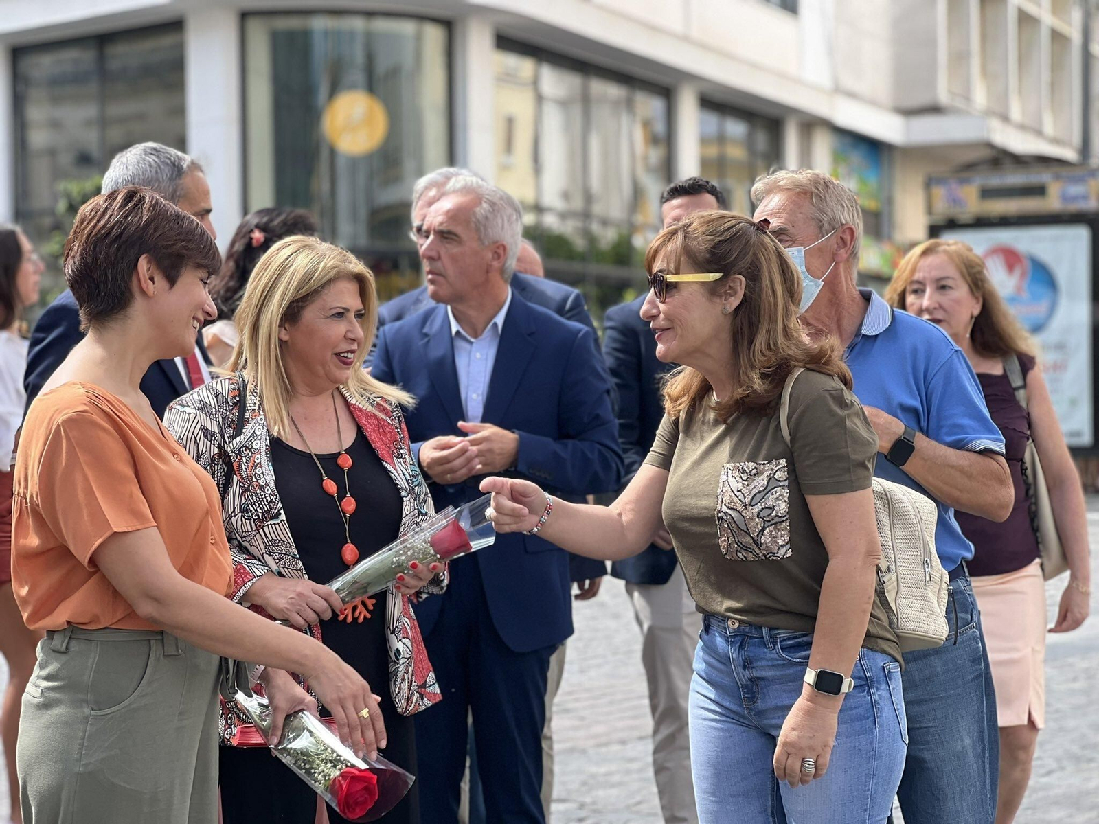 Visita a Jerez de Isabel Rodríguez, ministra de Política Territorial y portavoz del Gobierno