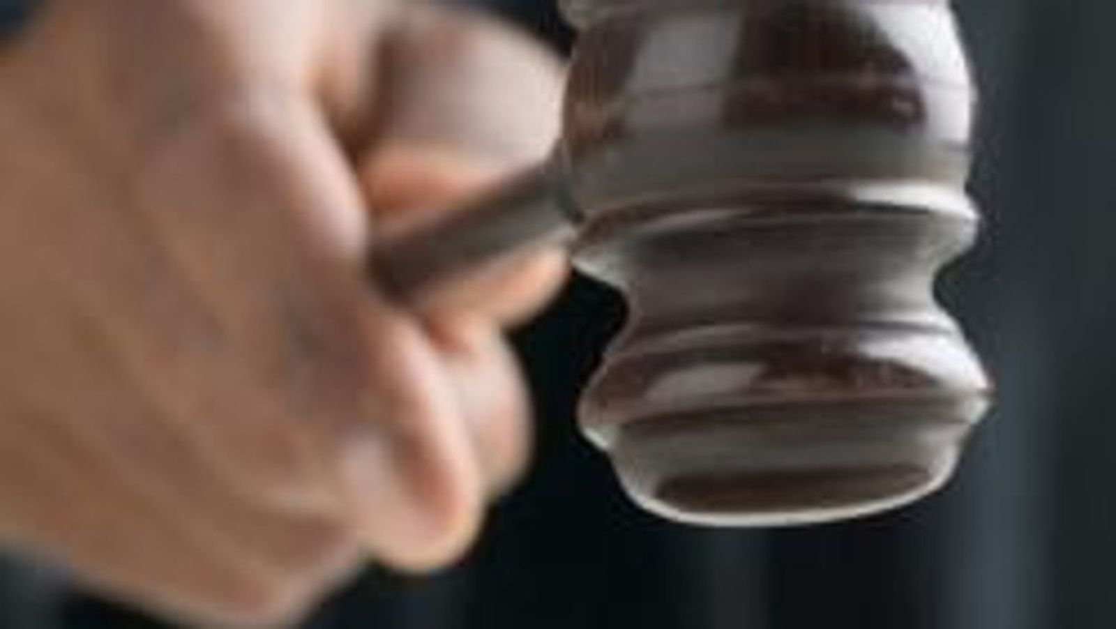 Mazo de un juez en un juicio.