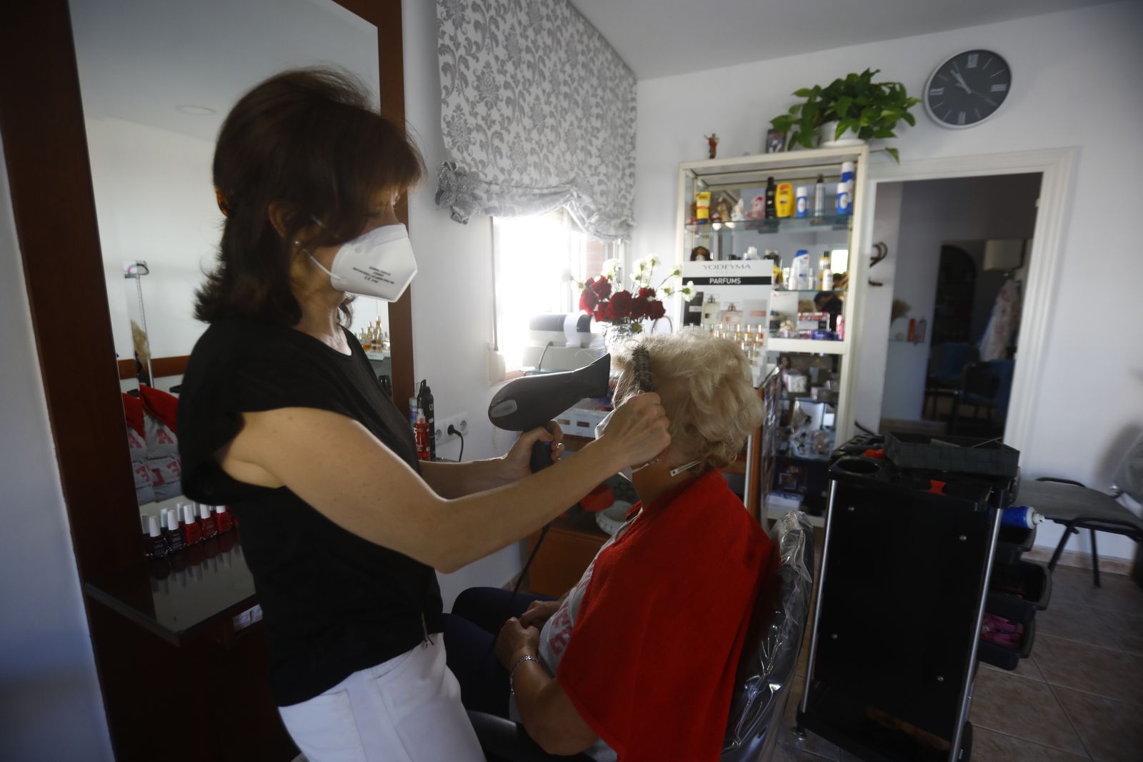 Un recorrido en fotografías por El Higuerón, uno de los barrios más pobres de Córdoba