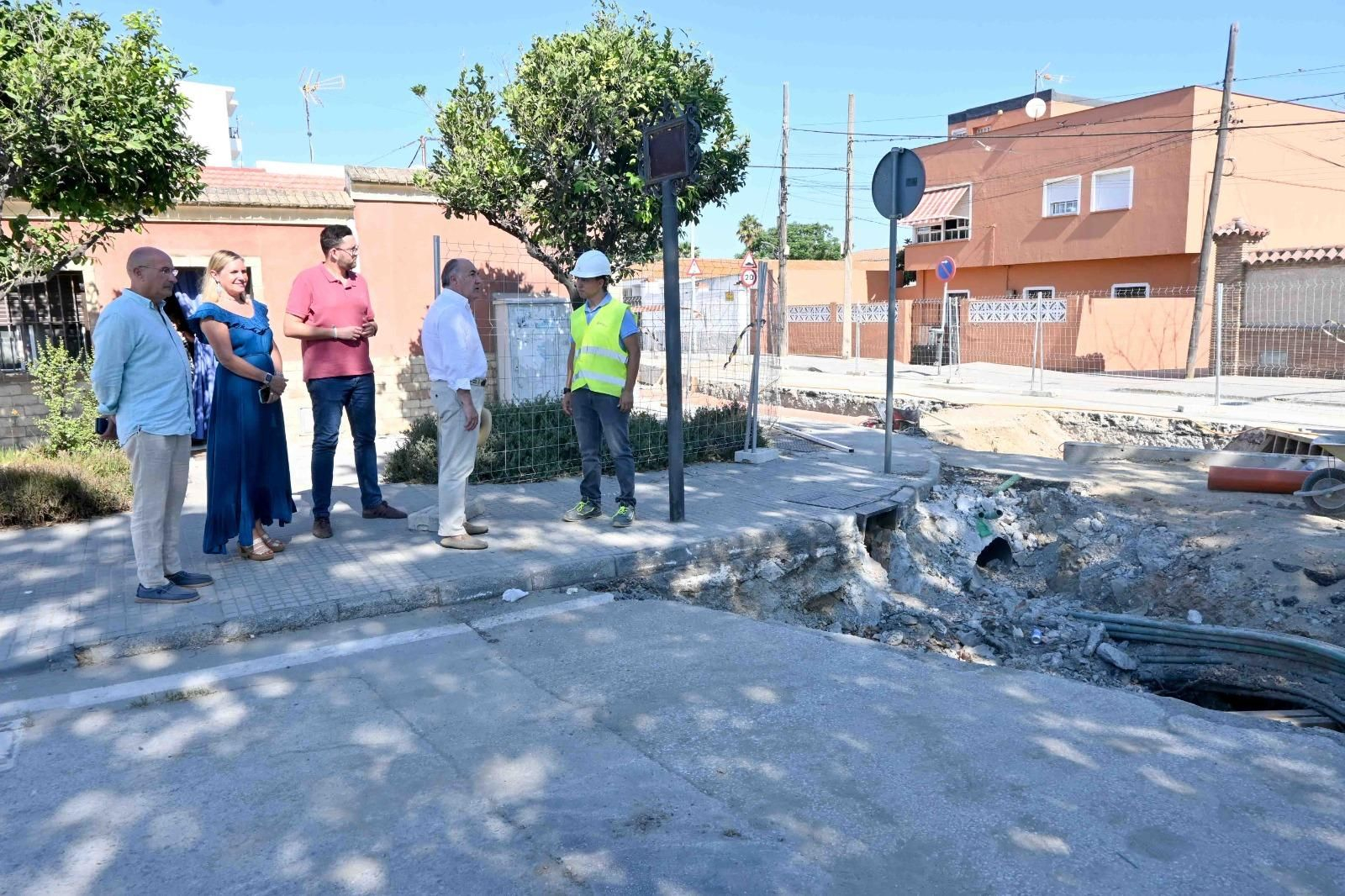 La visita de los responsables municipales a las obras.