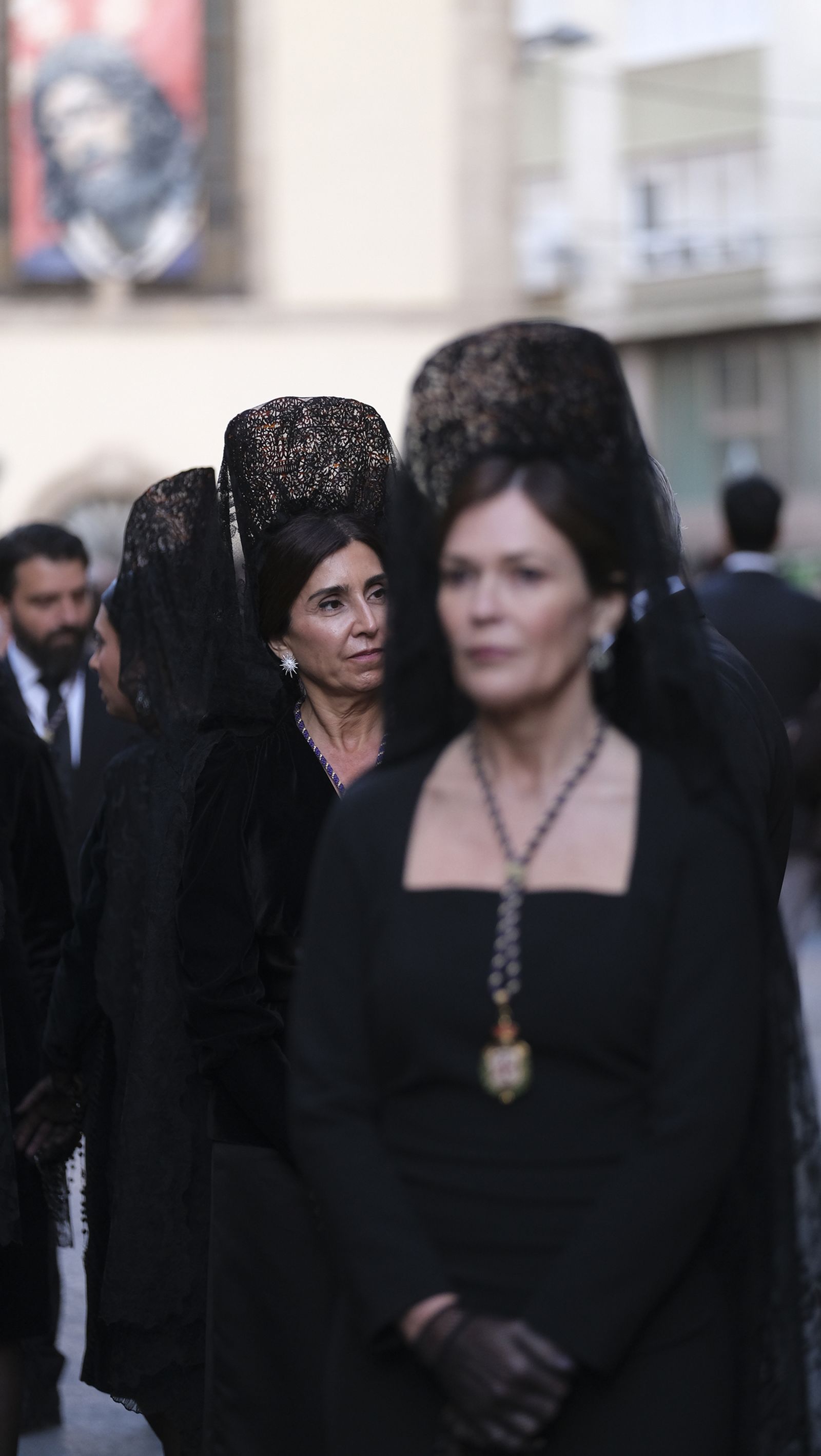 Procesión del Santo Entierro en Almería, en imágenes