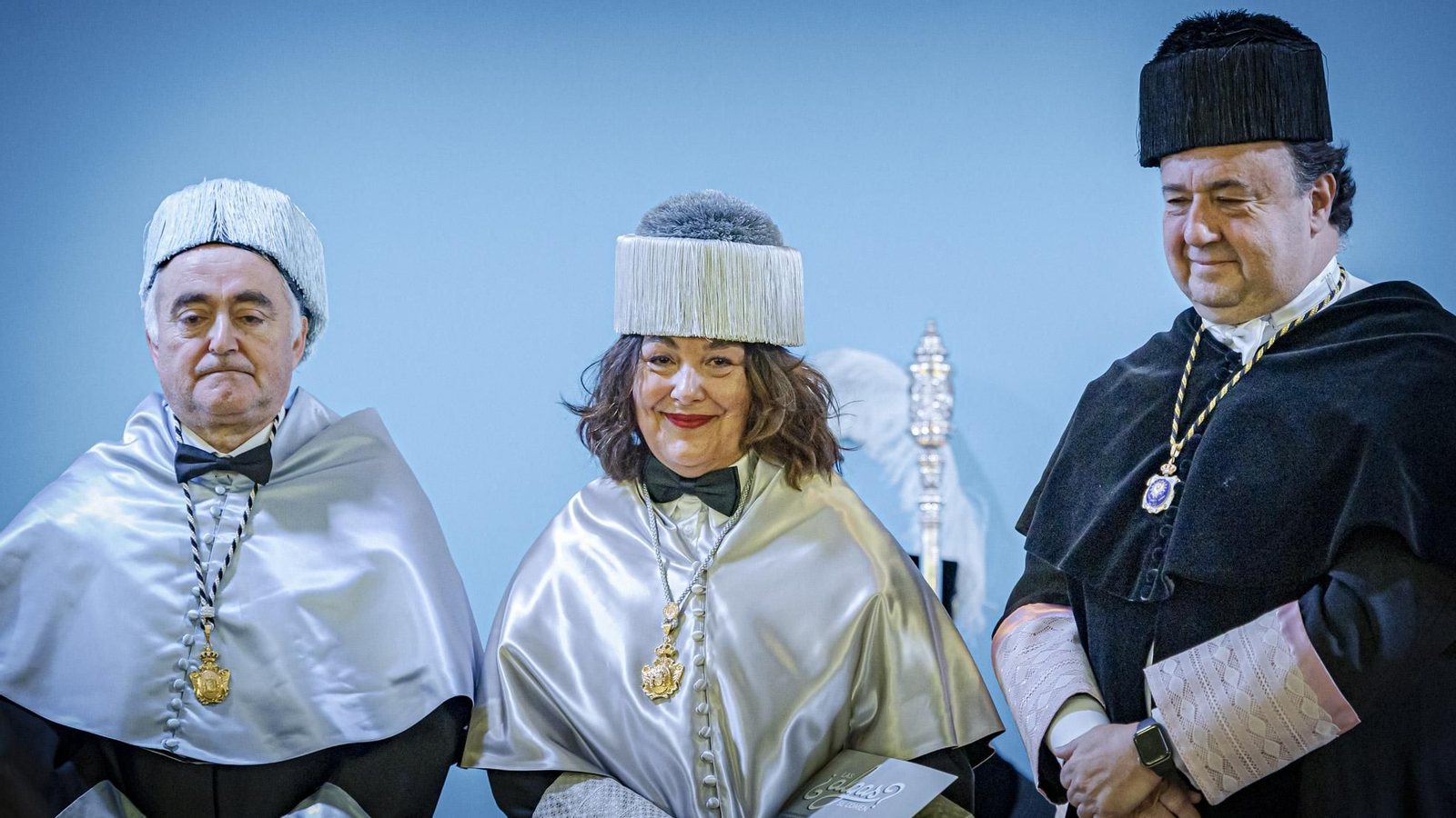 Las mejores imágenes del acto de investidura de doctorados por la UCA