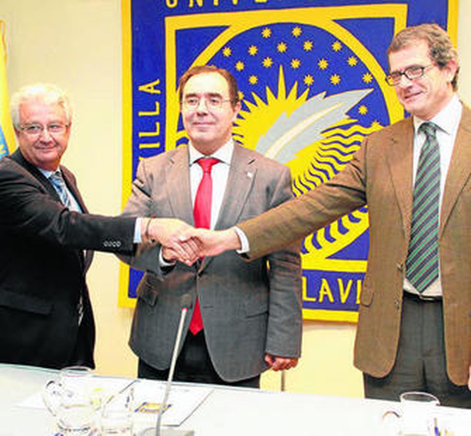 Obdulio Rodríguez-Armijo, Vicente Guzmán Fluja y  Manuel Rodríguez.