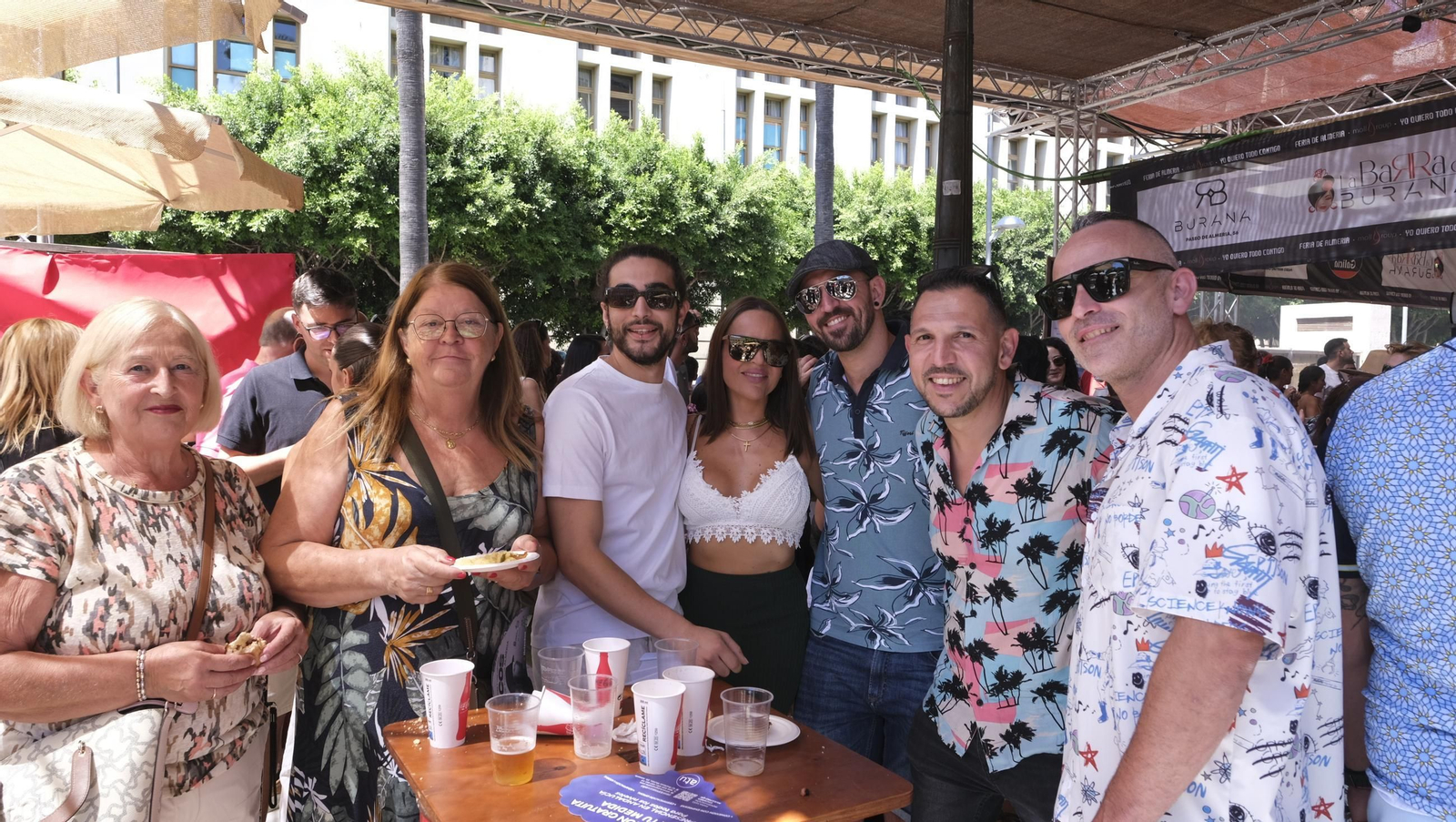 Sábado de Feria del Mediodía de Almería en La Bellota y El Buey, en La Cuarta Planta y en los ambigús
