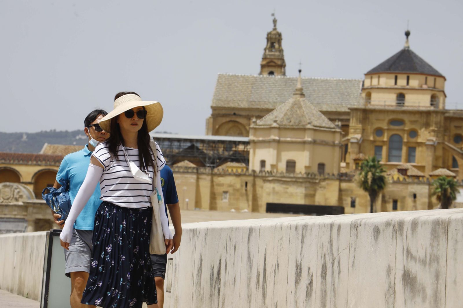 Un sábado en Córdoba en alerta naranja por calor, en imágenes