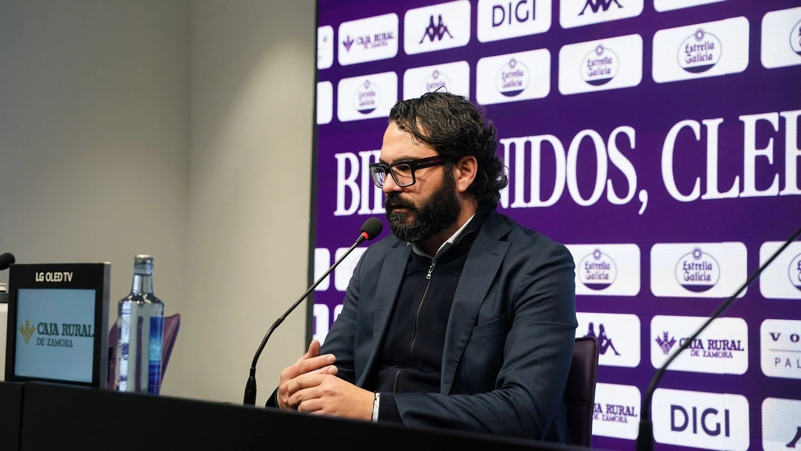 Víctor Orta, durante una rueda de prensa en el José Zorrilla.