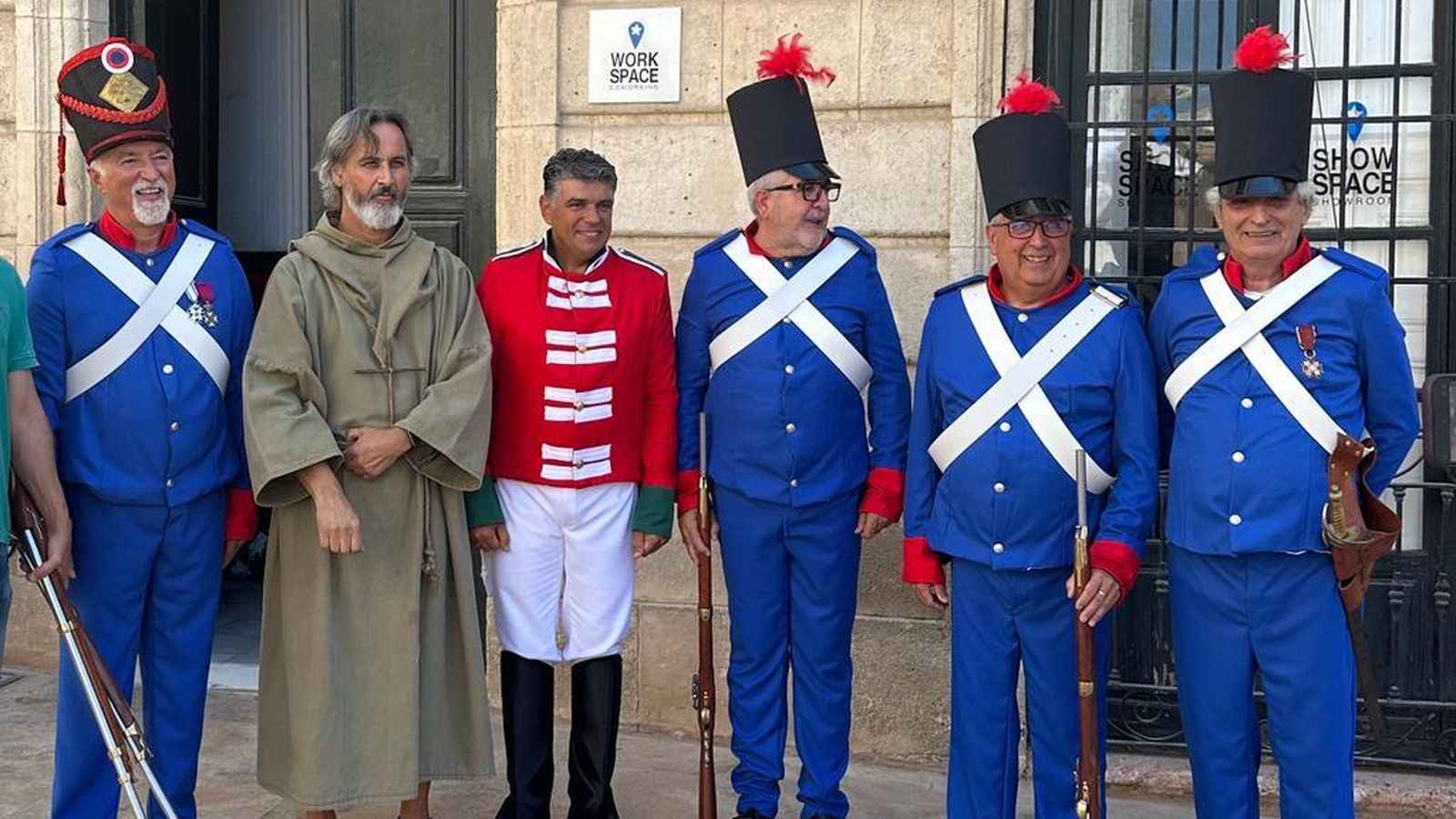 Algunos de los actores de la recreación histórica.