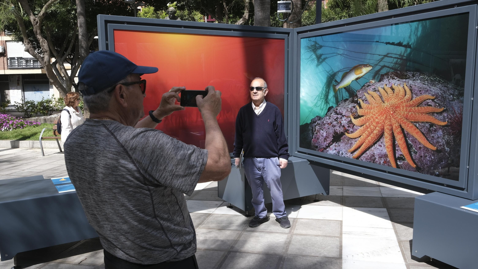 Imágenes de la exposición fotográfica 'Los Colores del Mundo', de la Fundación La Caixa