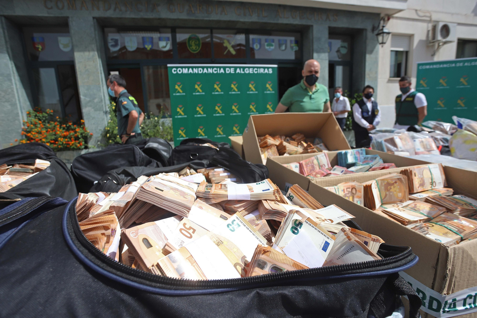 Los 16,5 millones de euros intervenidos por la Guardia Civil en la Operación Jumita, el pasado noviembre.