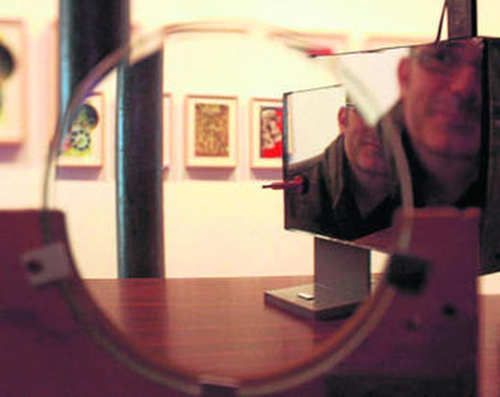 La obra del cineasta ha sido expuesta en Granada.