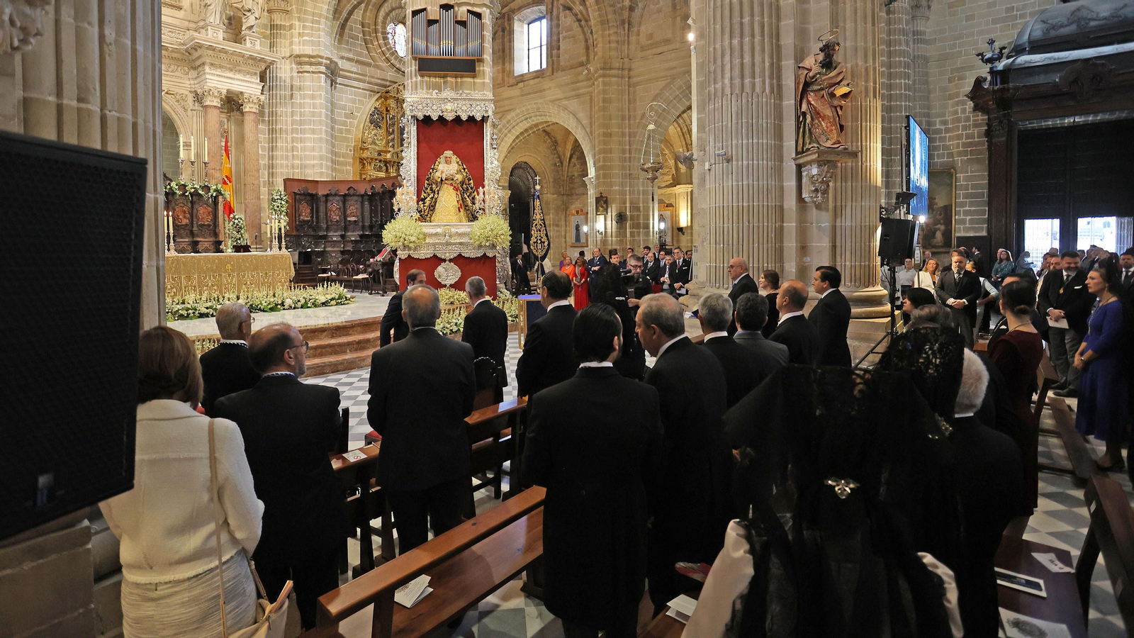 Las imágenes de la coronación de la Virgen de la Estrella en la Catedral.