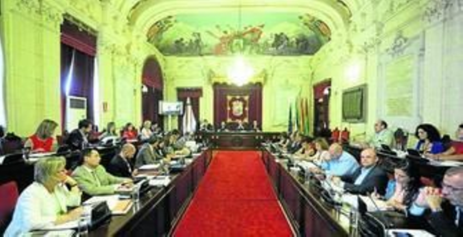 Vista del Pleno municipal celebrado ayer en el Ayuntamiento de Málaga. Vista del Pleno municipal celebrado ayer en el Ayuntamiento de Málaga.