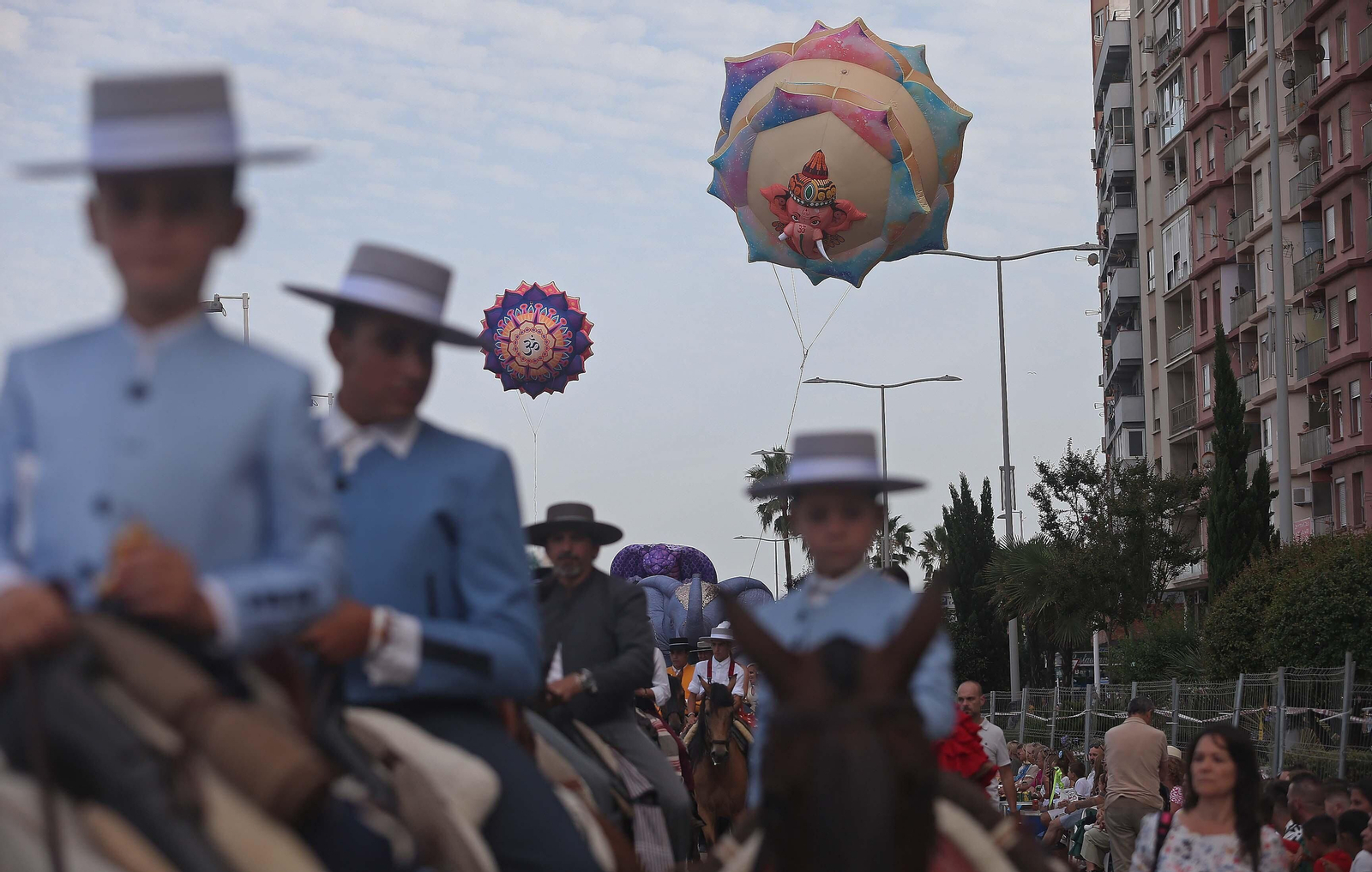 Fotos de la cabalgata de la Feria Real de Algeciras 2023