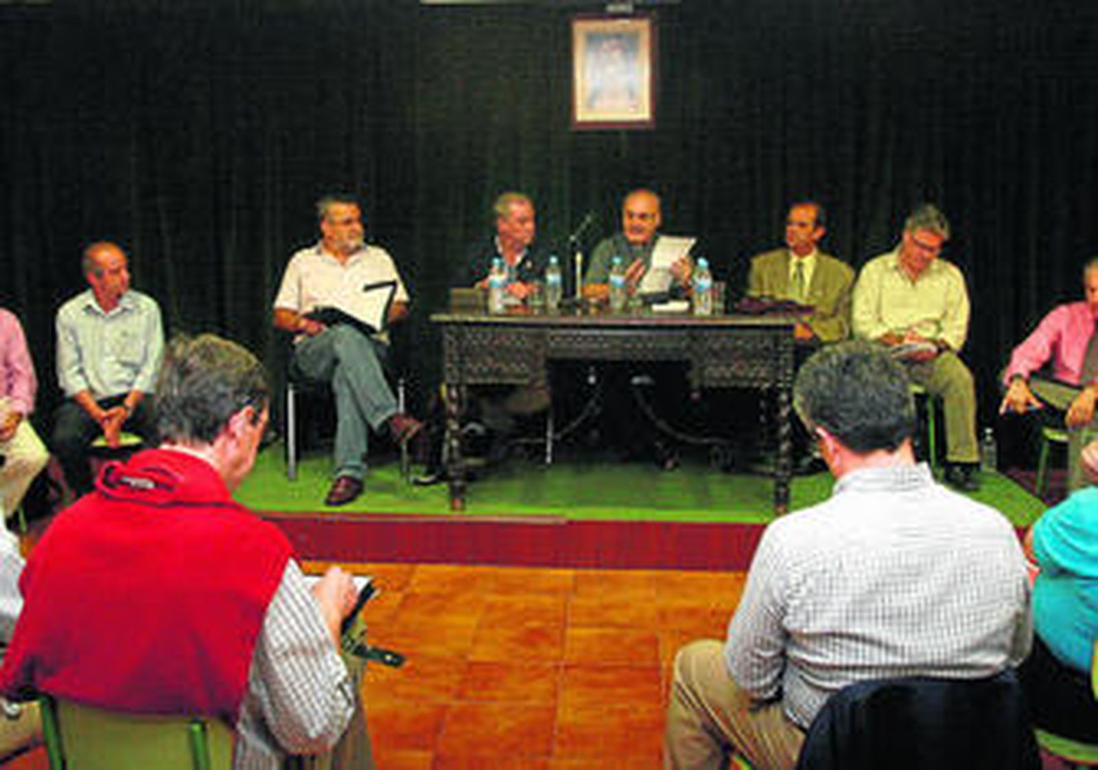 El pleno del Consejo se celebró ayer en la casa de la Hermandad de la Esperanza.