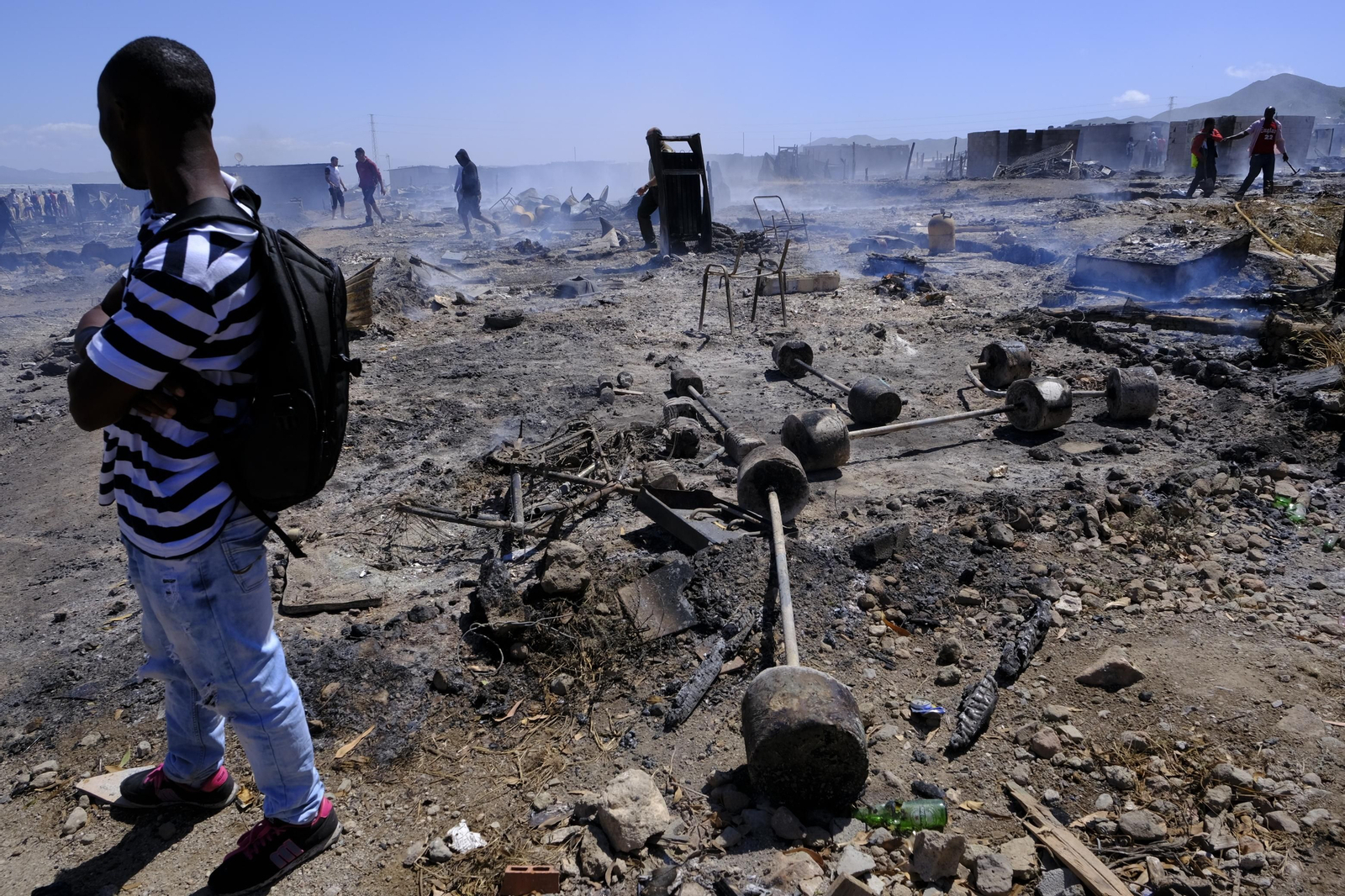 Fotogalería incendio asentamiento de chabolas en Atochares-Níjar (Almería)