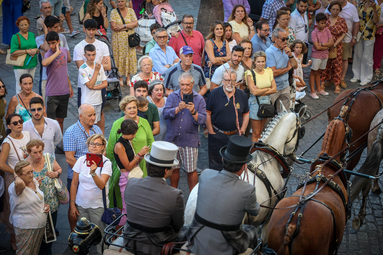 Búscate en la Parada Hípica por el 50 aniversario de Real Escuela en Jerez