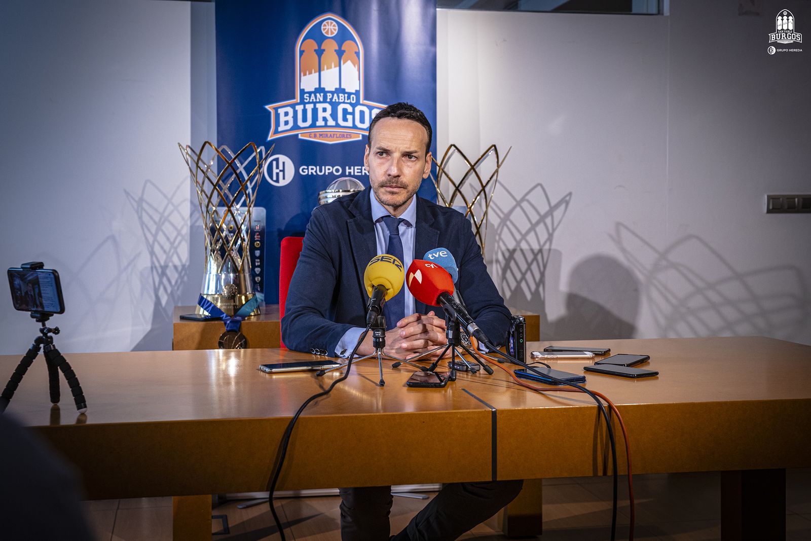 Félix Sancho, este lunes antes los medios en Burgos.