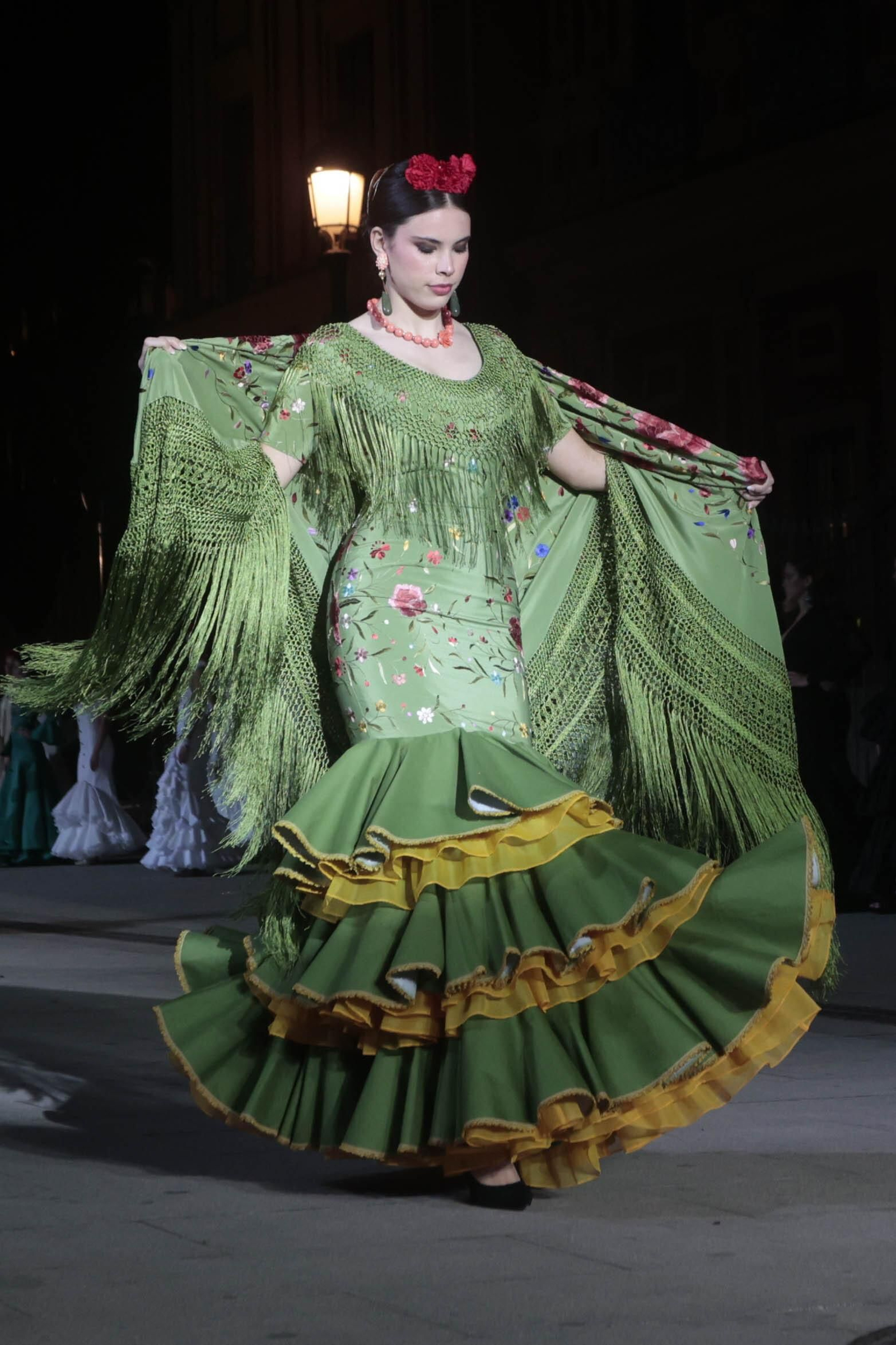 El desfile Andalucía es flamenca en el Palacio de San Telmo, todas las fotos