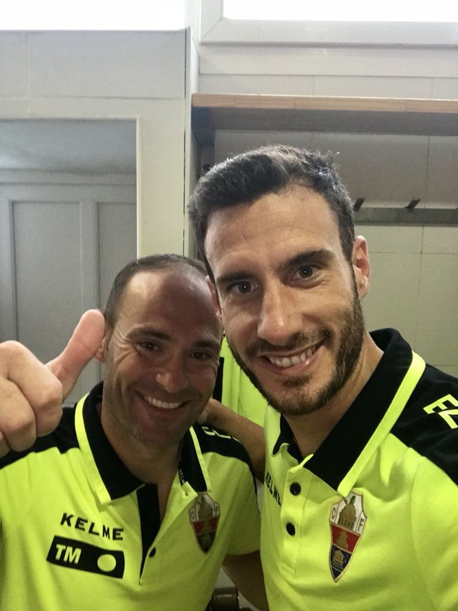 Nino junto a su compañero Jony Ñiguez